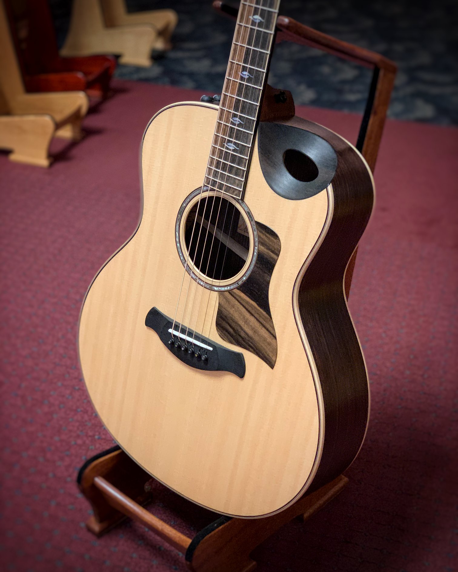 The Taylor Builder's Edition 816ce is an innovative and reimagined