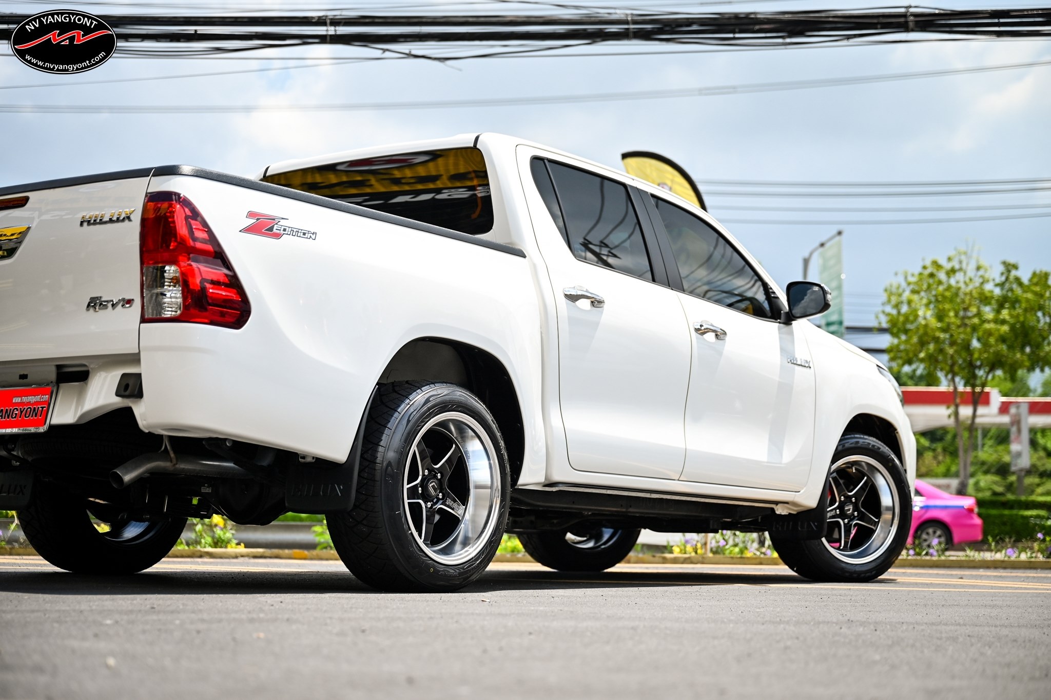 #TOYOTA... - NVyangyont - เอ็นวียางยนต์ สาขาลาดกระบัง | Facebook