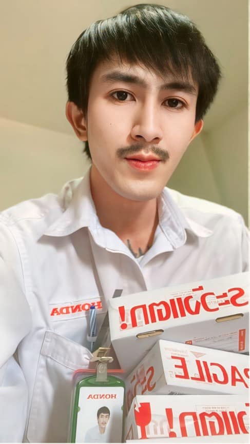 Thirawat - งานก้ต้องไปทำ ของก้ต้องไปส่ง😁 ขอบพระคุณทุกท่านครับ🙏🙏🙏 พอได้ ...