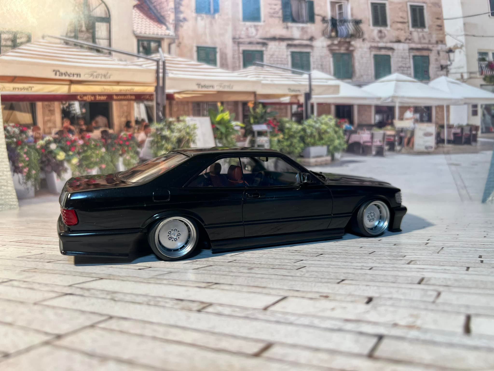 タミヤのベンツ500SEC完成しました ロリンザー仕様のキットではなく 