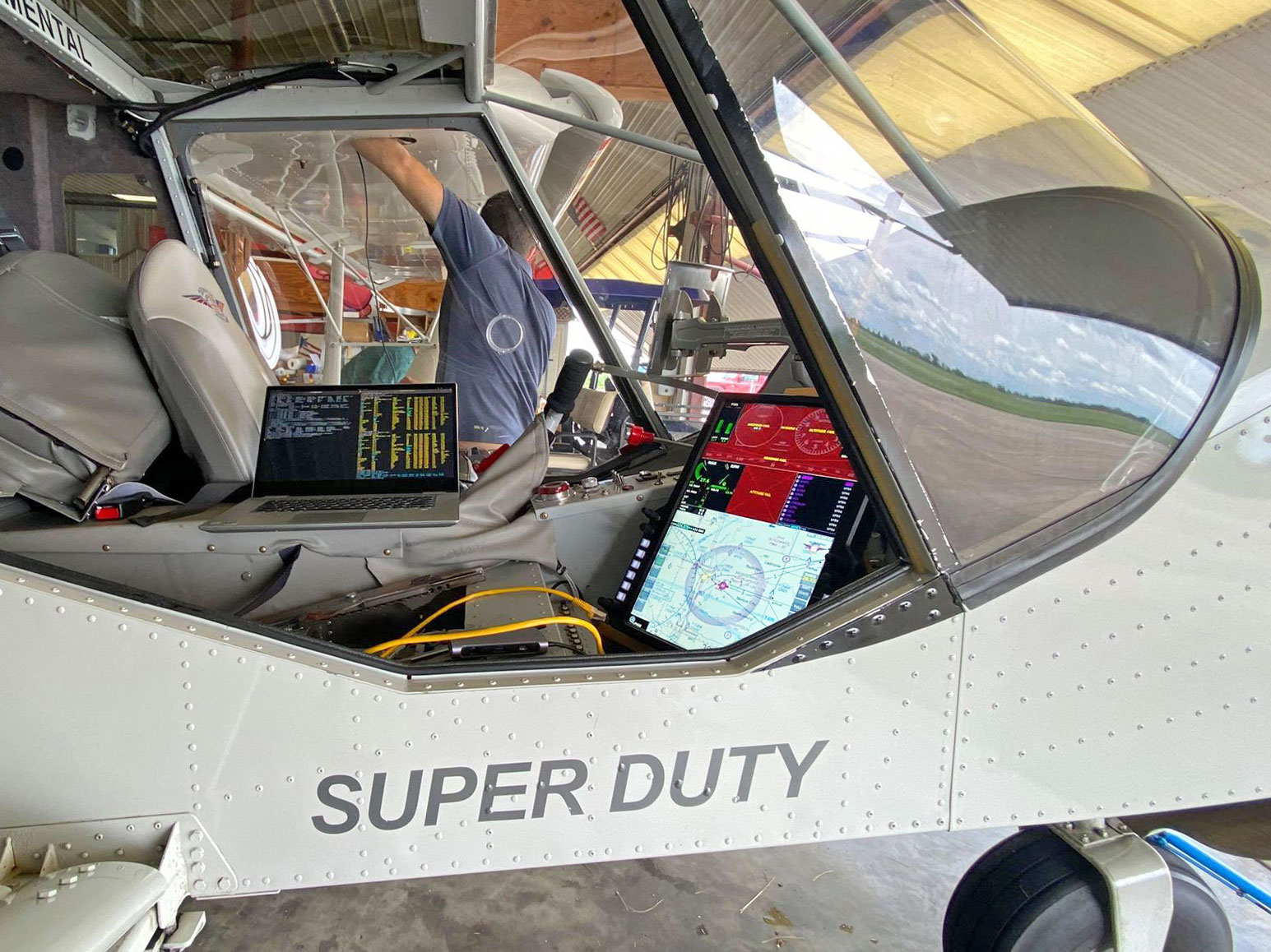 Zenith Aircraft - Updating both hardware and software of the Avilution ...