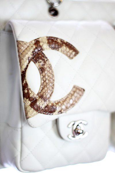 CHANEL♥シャネル✨本物鑑定済♥ウエストバッグ⭐ベージュ Facebook