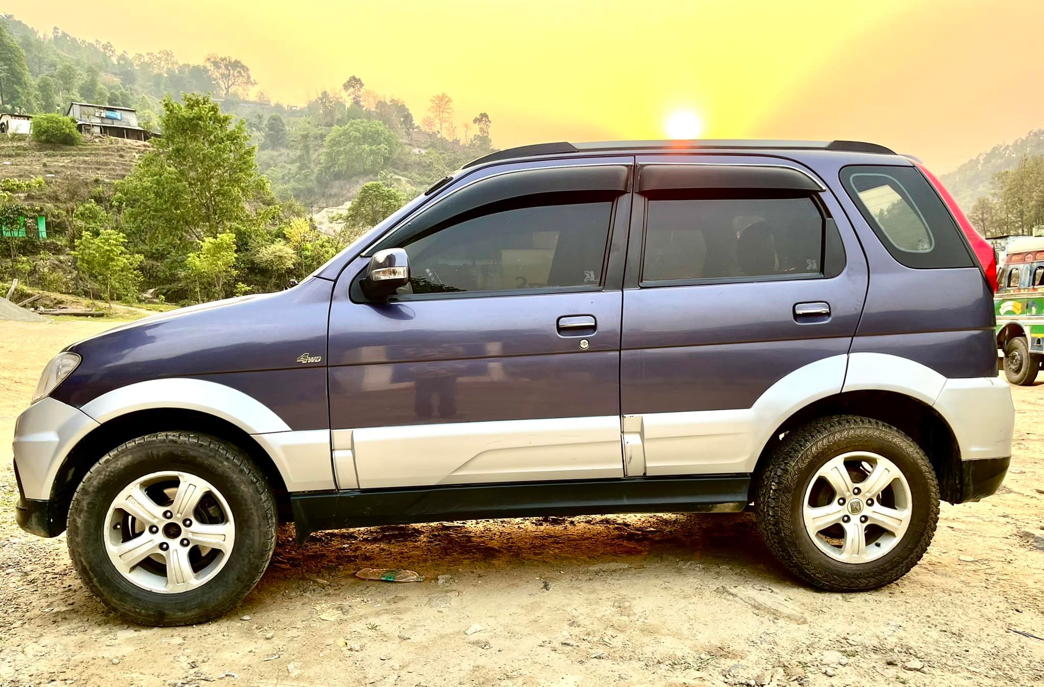 Zotye 2014 model good condition for sell !!! Price 12,00,000
