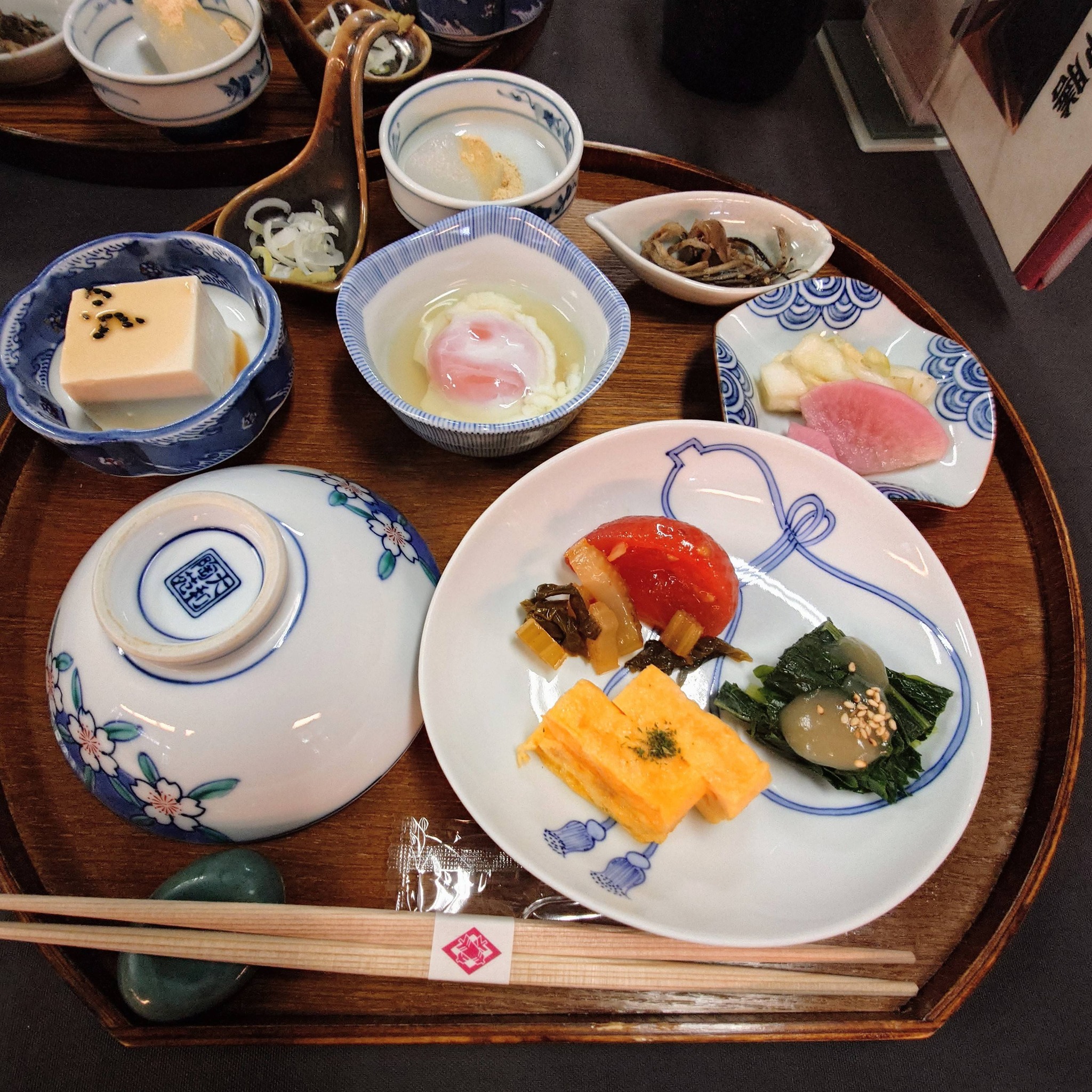 Jun-ichi - 風炉先は、少し早いですが堀内宗完 (兼中斎・宗心)宗匠 