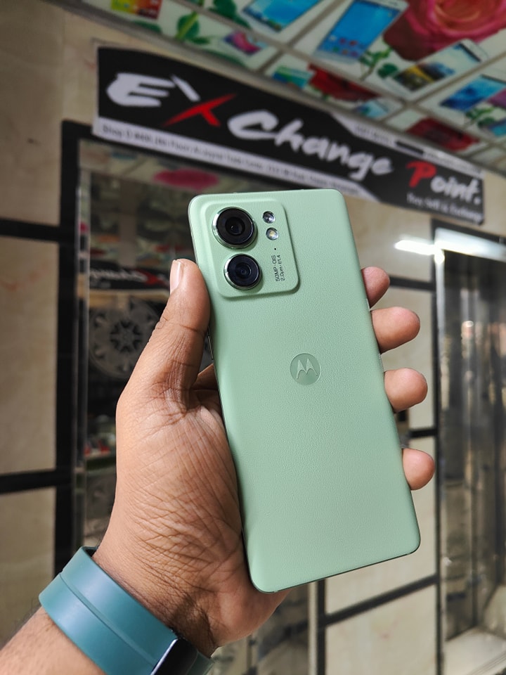 Motorola Edge 40 5G | Green | Pre-Owned Fresh Condition RAM - 8GB 