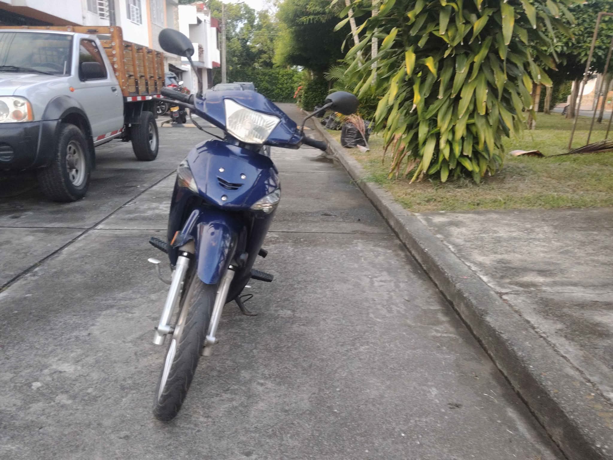 MOTO WAVE C100 AZUL GEMINI - Motorcycles & Scooters - Tuluá | Facebook ...
