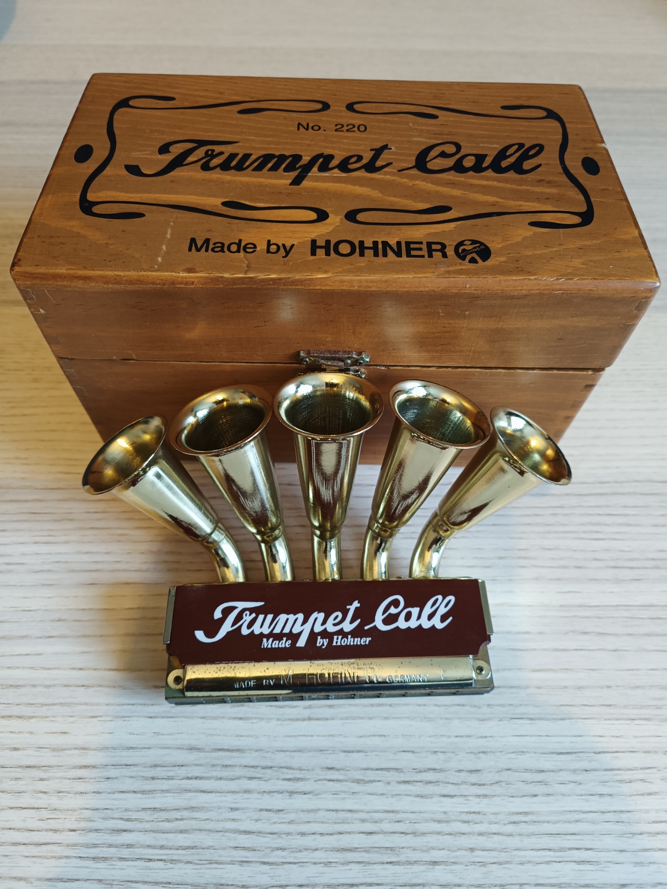What is a Hohner trumpet call no 220?