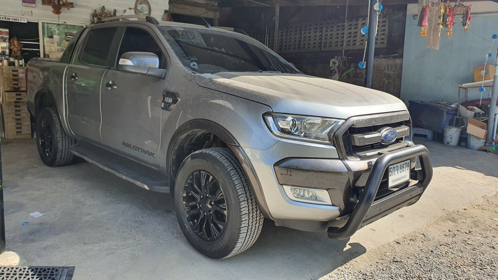 FSS_Racing_SHOP - Ford ranger ล้อ เดิมๆ หล่อได้นะ... | Facebook