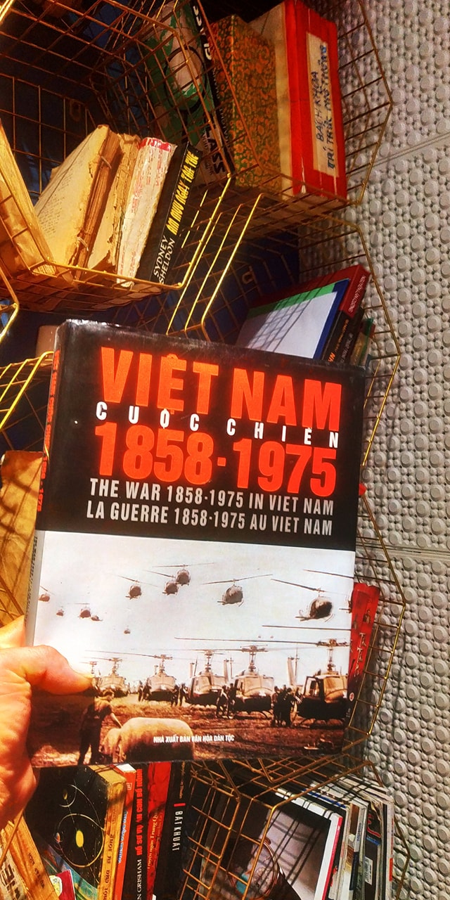 Mình có quyển sách quý, tư liệu lịch sử bằng hình ảnh và 3 thứ