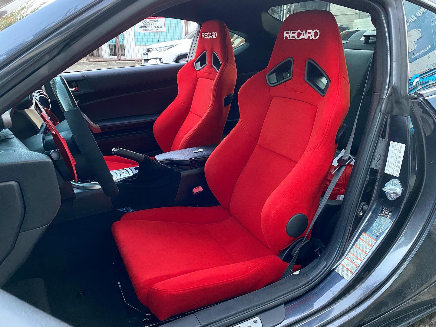 Recaro SR-7F KK100 Red installed in a Toyota 86. . For more info 