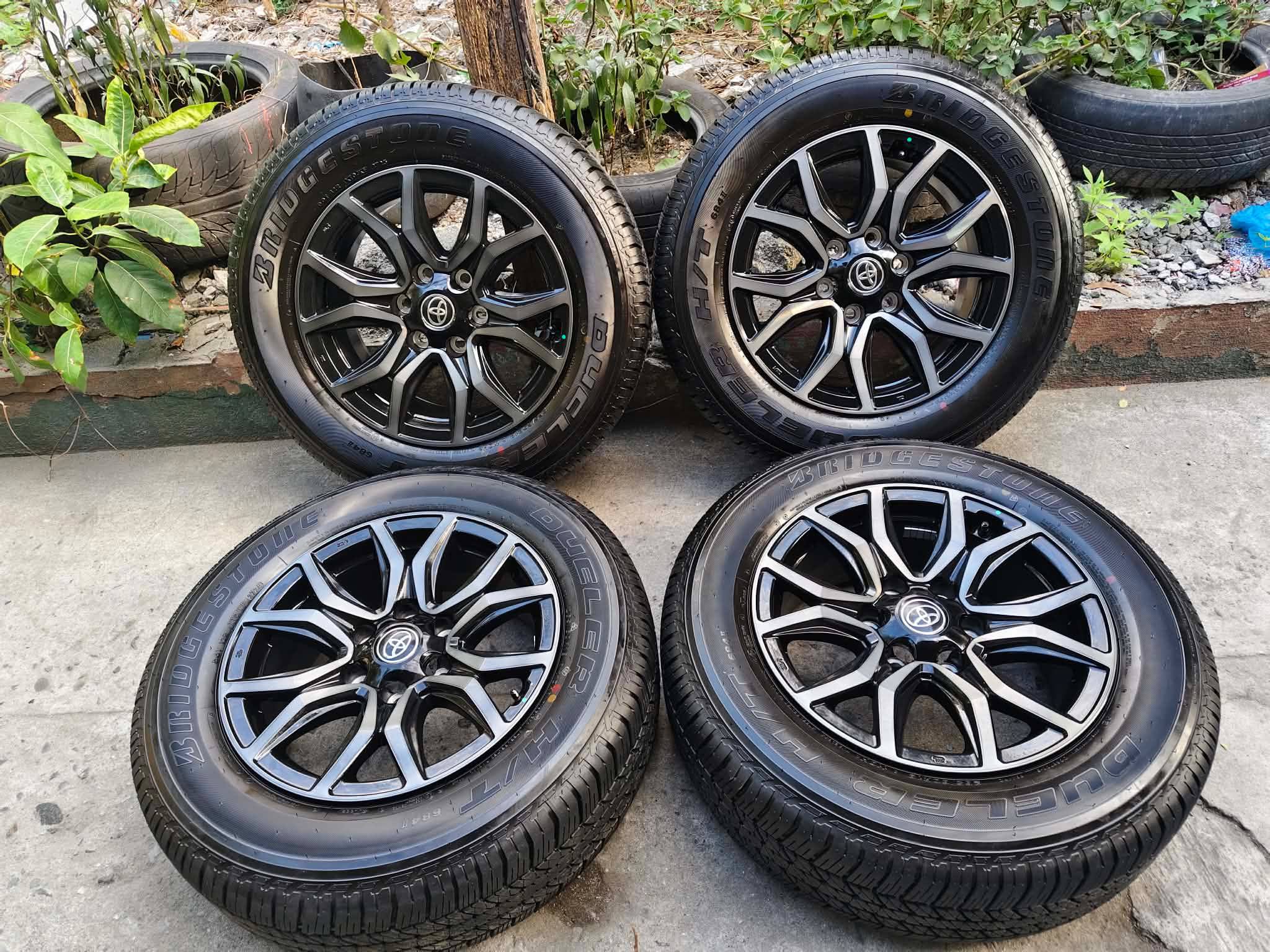 ?62k Package! ?For Sale‼️Almost New Toyota Hilux GR Sport 18s 6 