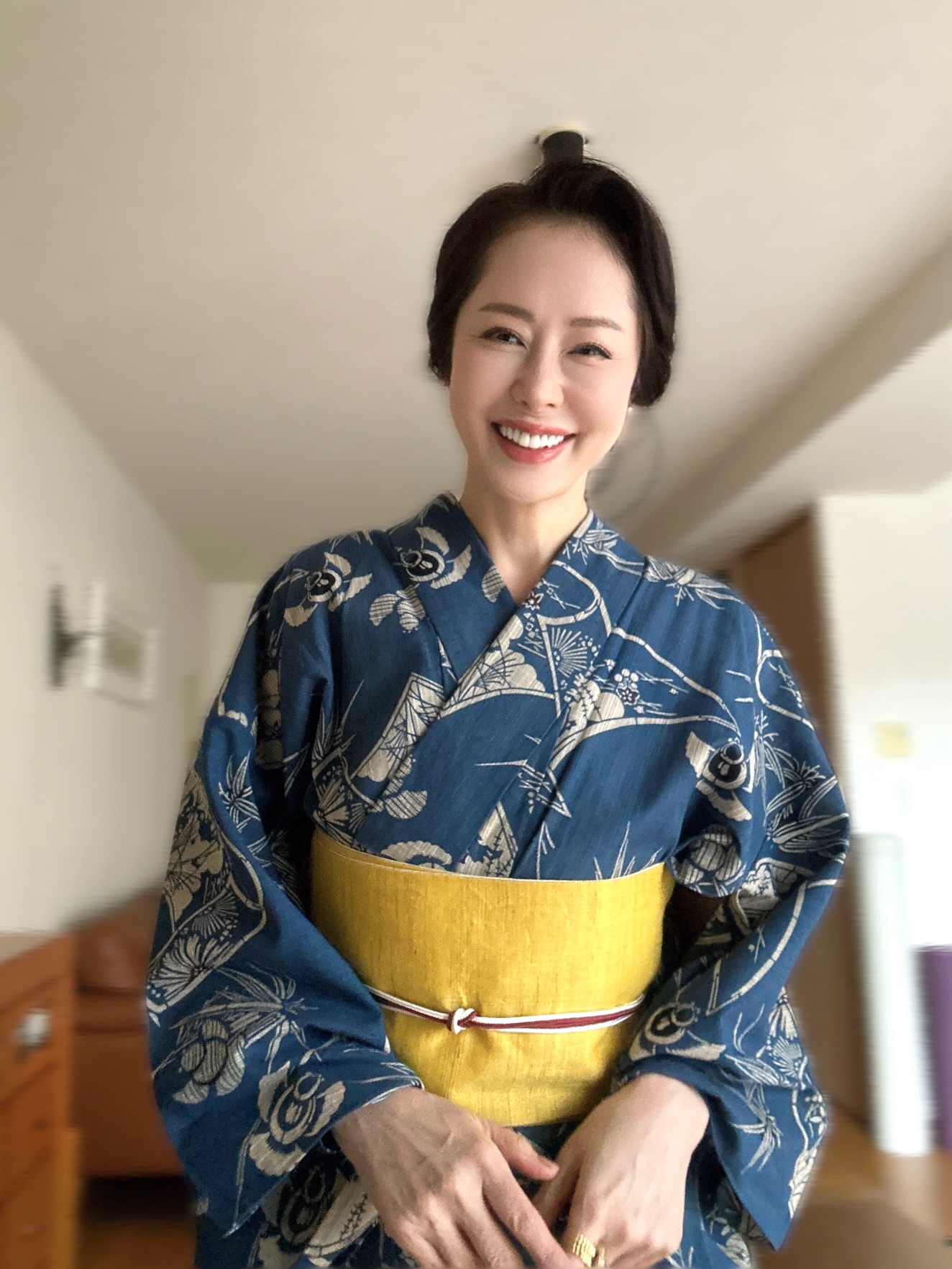 Miki Mikako - Miki Mikako added a new photo.