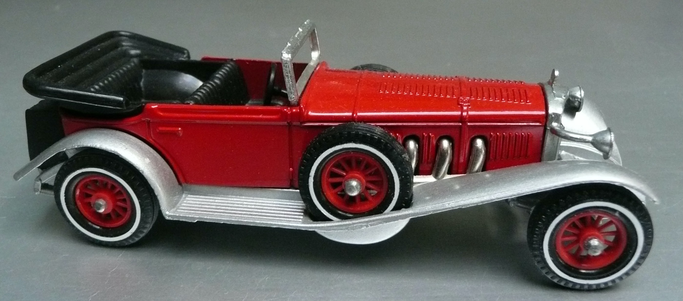 Matchbox Models of Yesteryear No. 10 - 1908 Gran Prix Mercedes