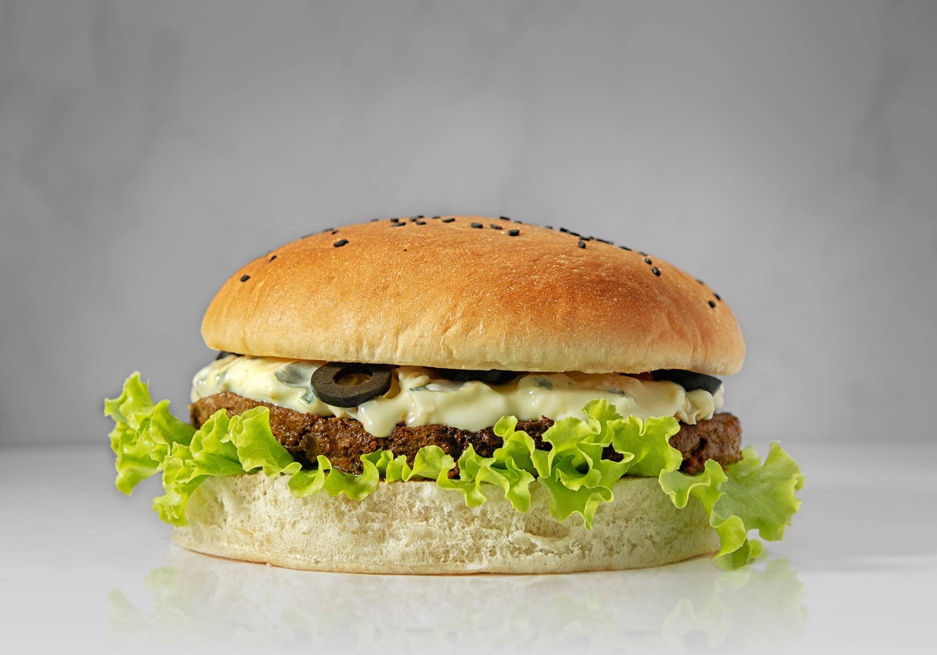 Halal N Tasty Calories Don T Count On Fridays Drop By Halal N Tasty And Savor The Flavors Of Our Scrumptious Savory Beef Burger Freshly Made With The Greatest Quality Ingredients