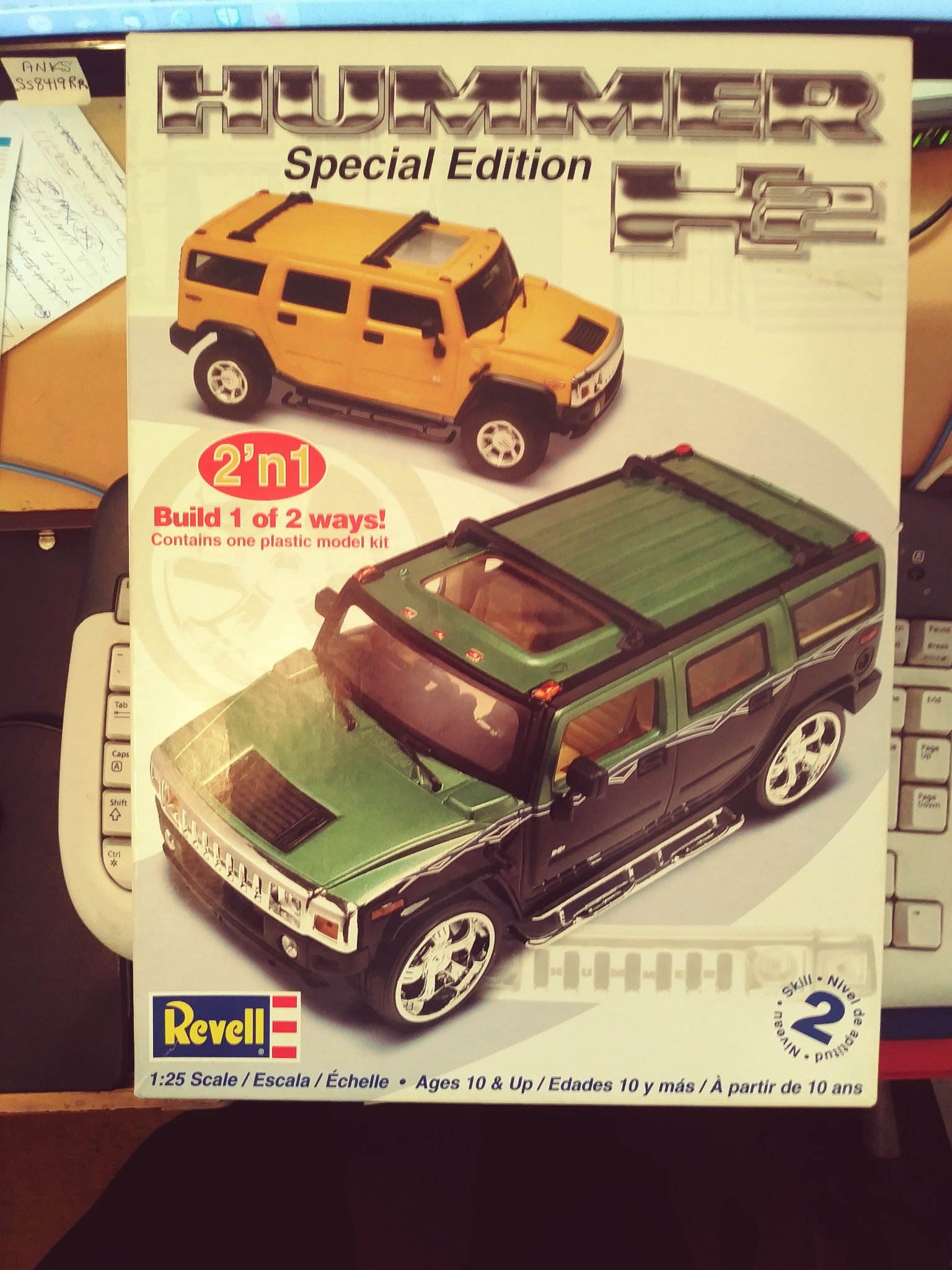 This kit is factory sealed. This Revell Hummer H2 Special Edition 