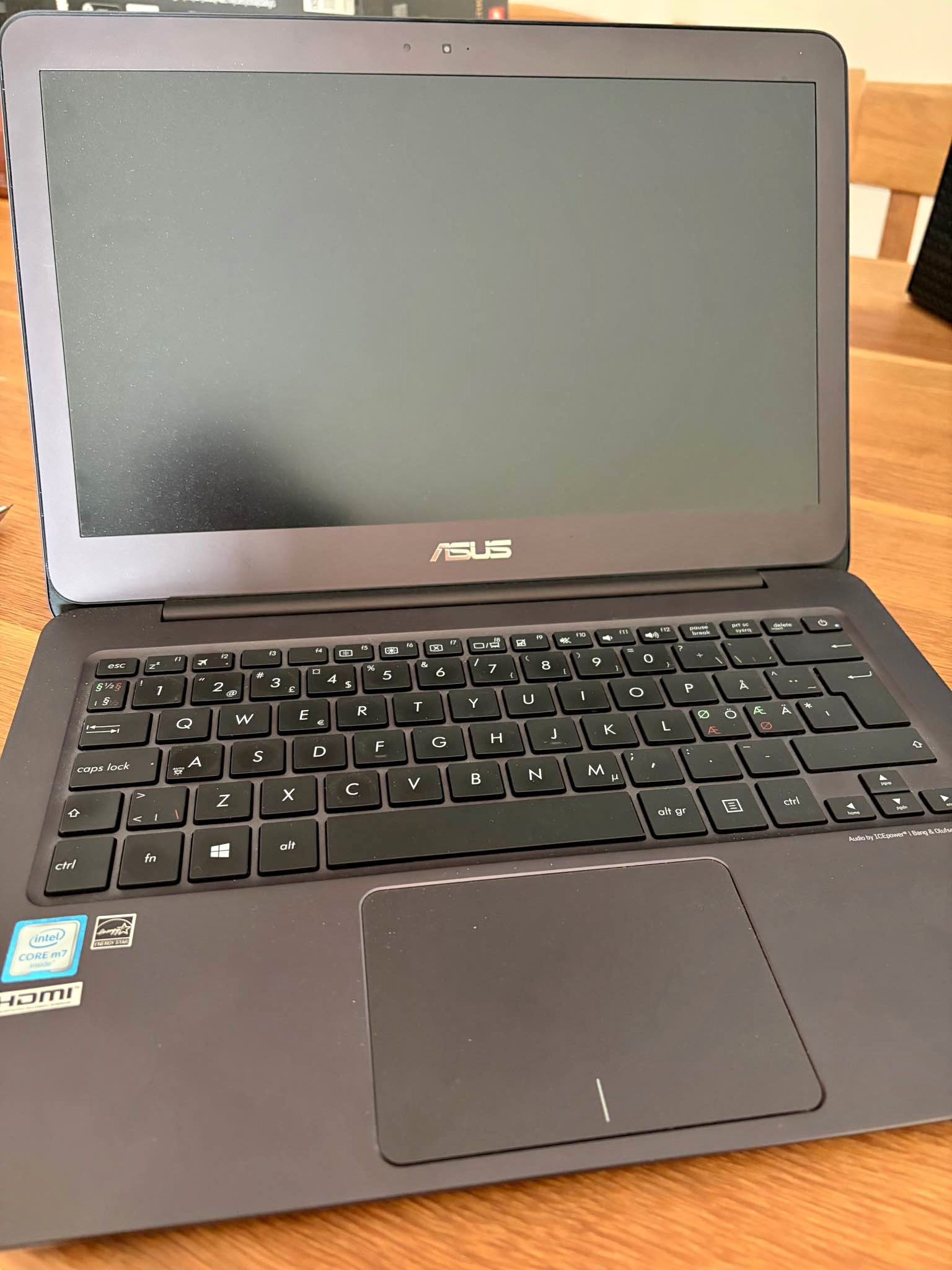 Asus Intel(R) HD Graphics 515 - Laptops - Kongens Lyngby | Facebook ...
