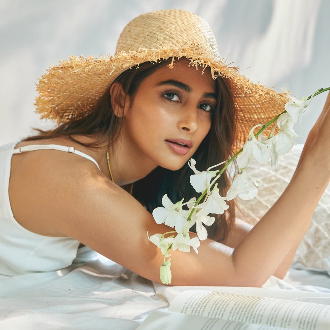 ️ Serving iconic vibes every single time. 🔥 #poojahegde #icon # ...