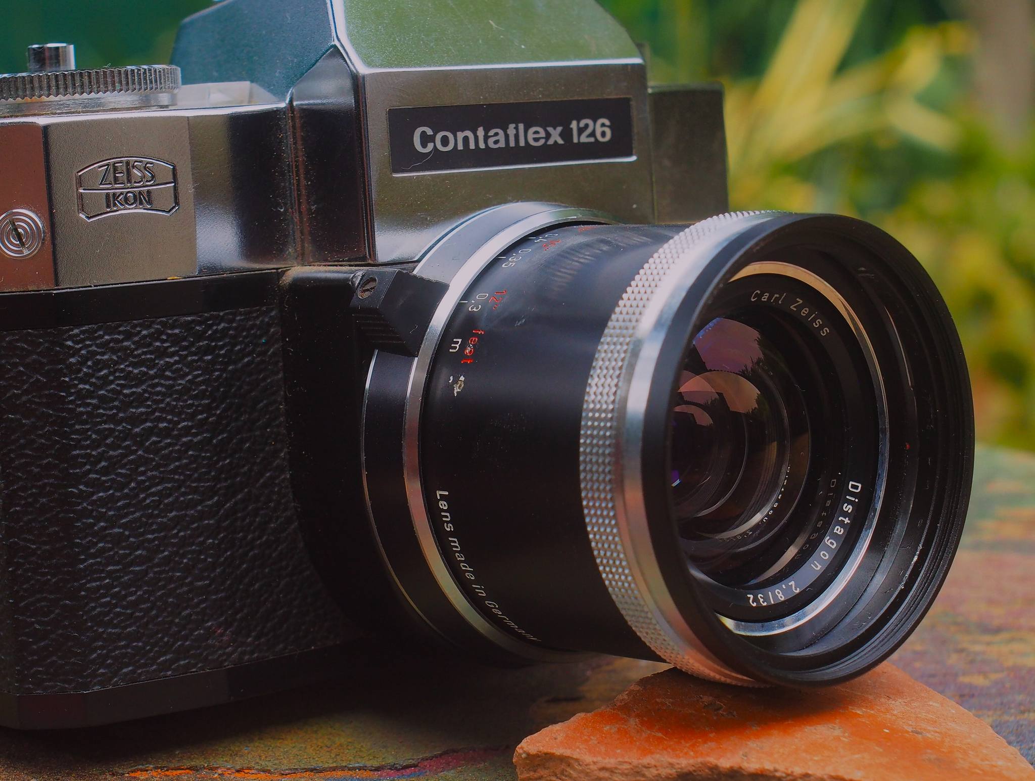 Contax Zeiss C/Y Distagon 2.8 lens review