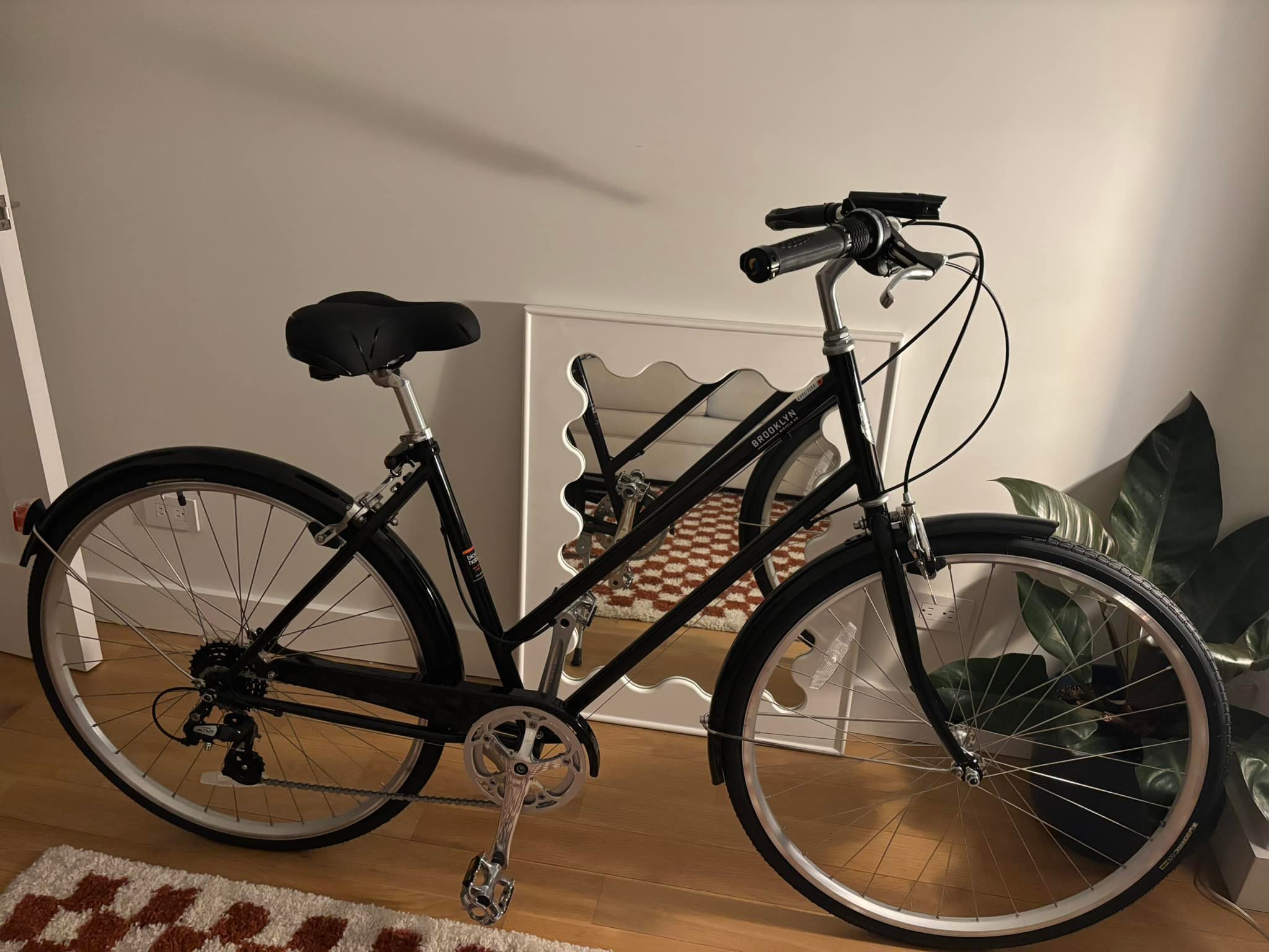 Newly arrival: Equipage Brooklyn Frame: Aluminium Size: M Speed: 7 