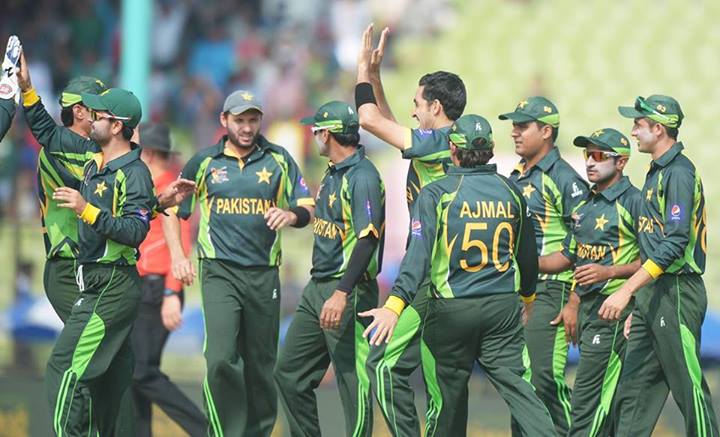 Sports - Gul to replace Adil as Pakistan hit with another injury