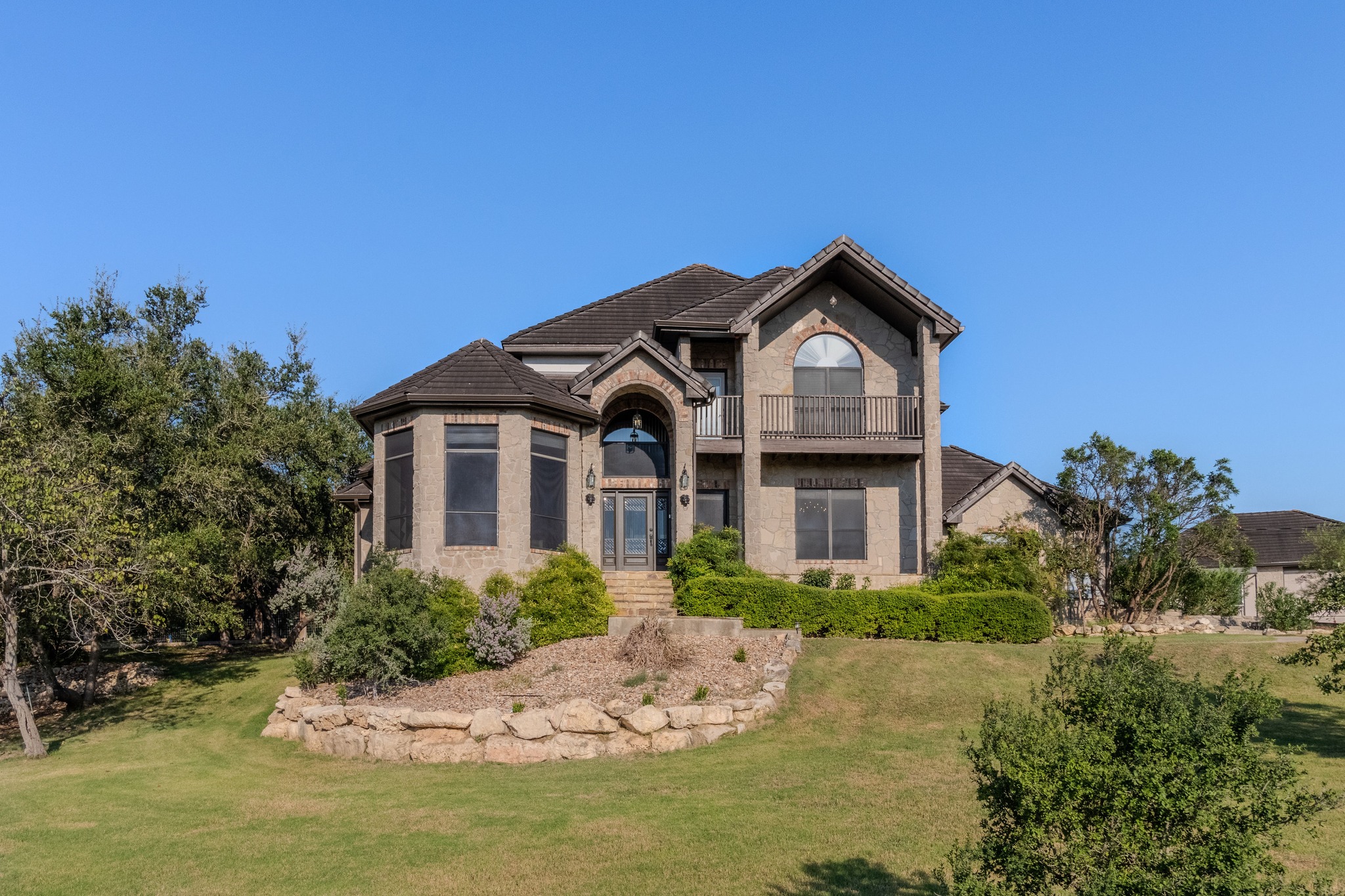 ✨ Newly Remodeled Custom Home on 5 Acres – No Covenants! ✨ This