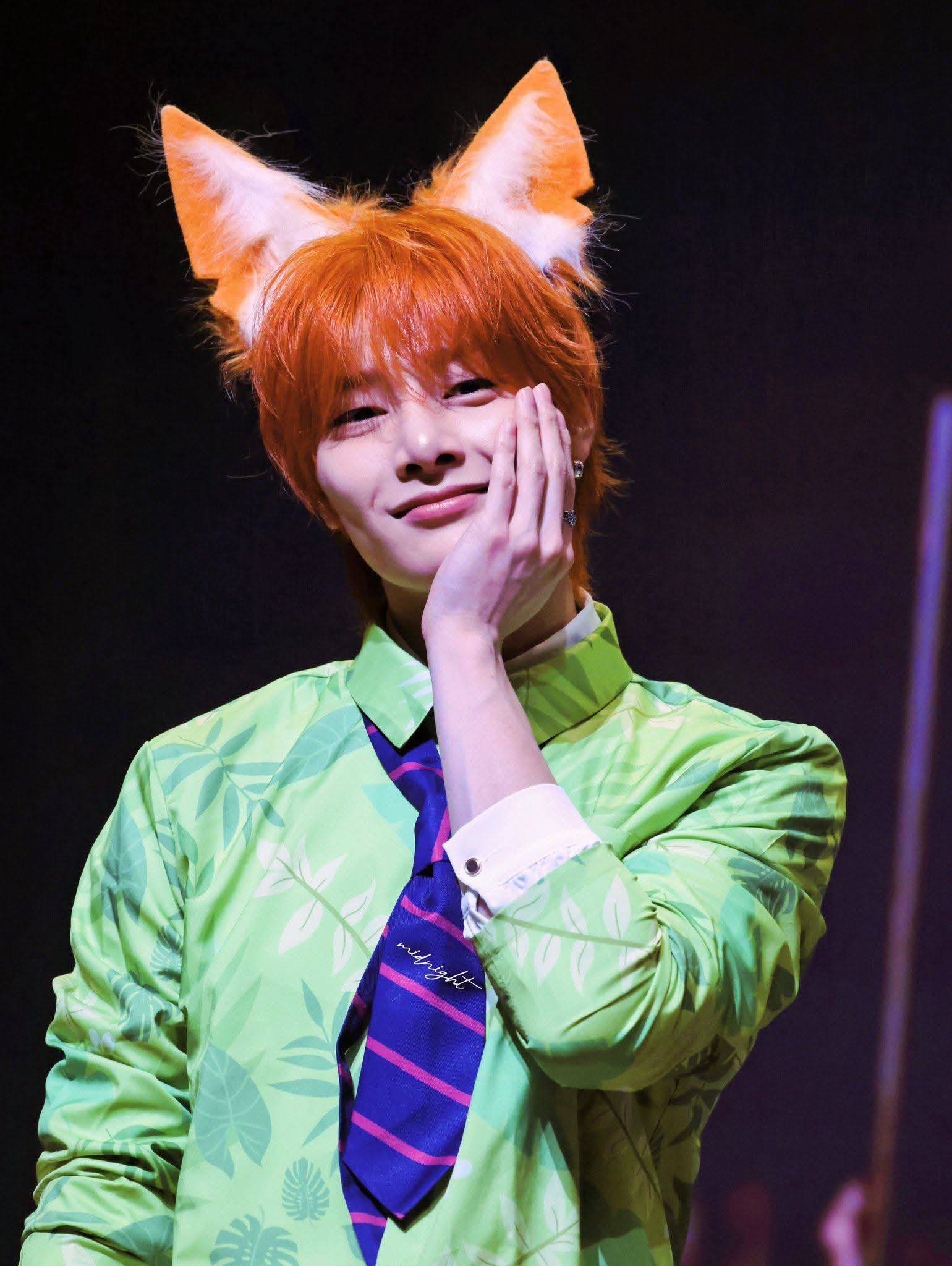 Our gorgeous Fox, Innie 🥰❤️🖤🦊 That beautiful heart warming