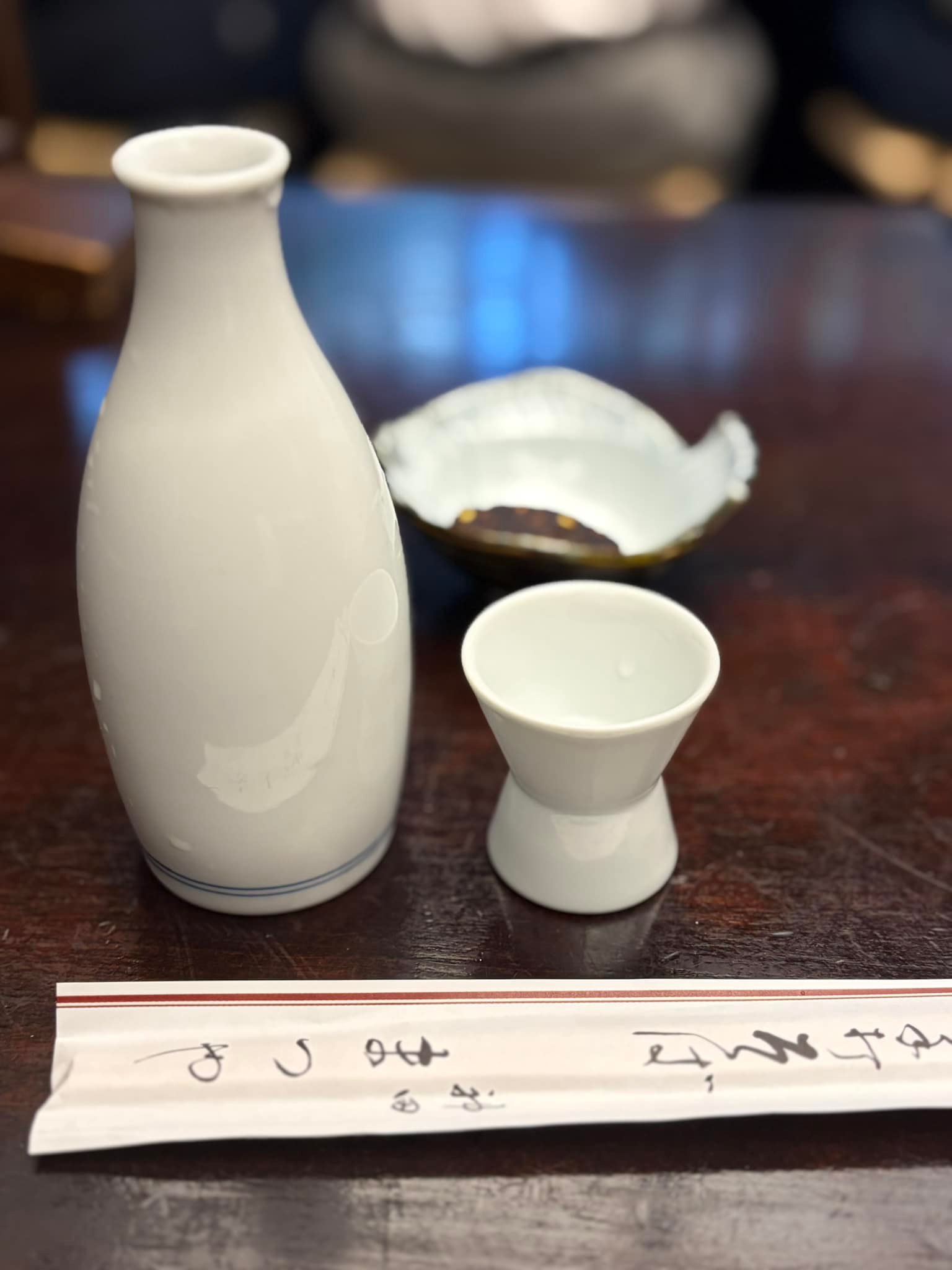 ぼくが角偉三郎という漆藝家と出会ったのは1985年の東京日本橋高島屋の