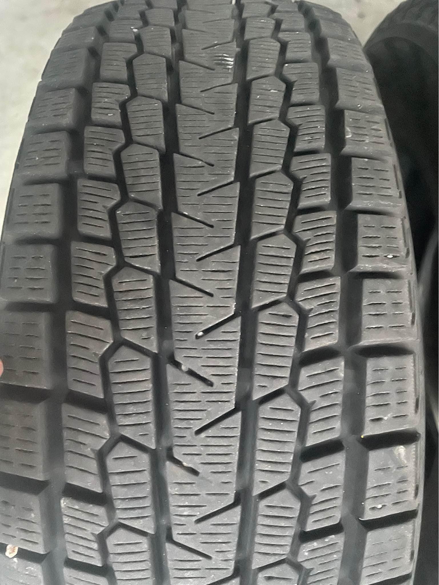 Tires 225/65/R17 winter tires Yokohama IceGuard G075 Winter Tires 