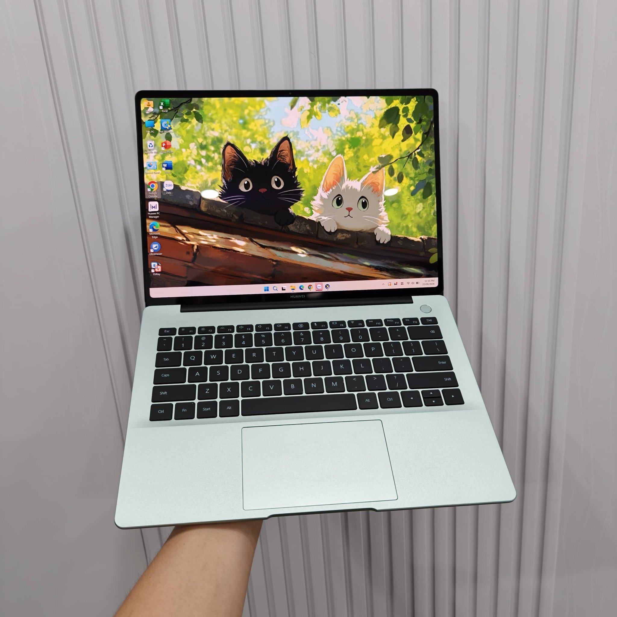 ? Huawei MateBook E 2023 – i7-1260U / 16GB / 512GB / 12.6