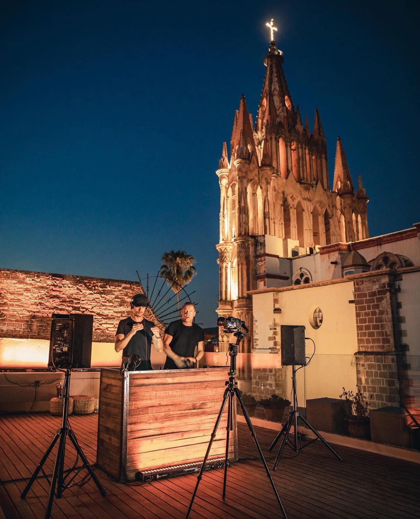 📸 @buhoartproject 📍 • Hotel... - The Rooftop at Selina