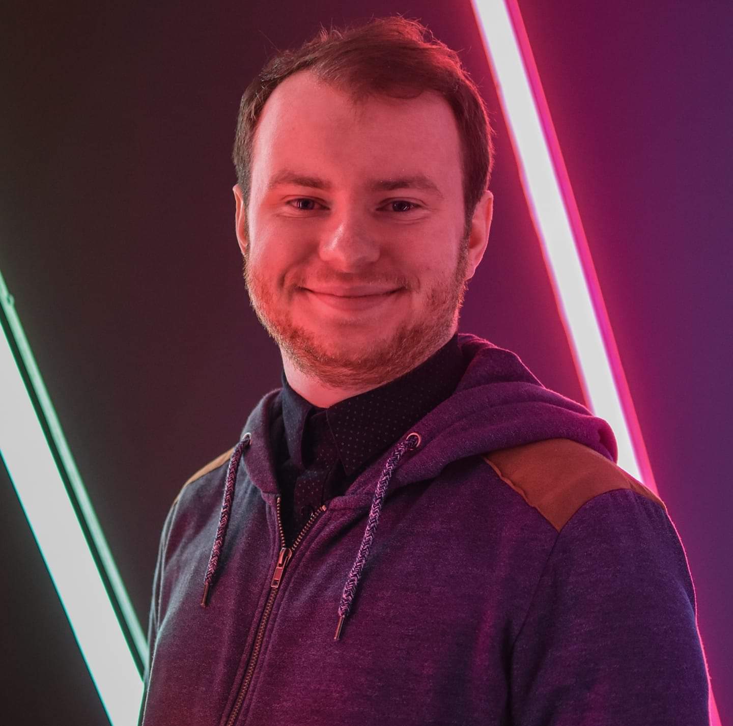 Sam J Thomson - Editor
