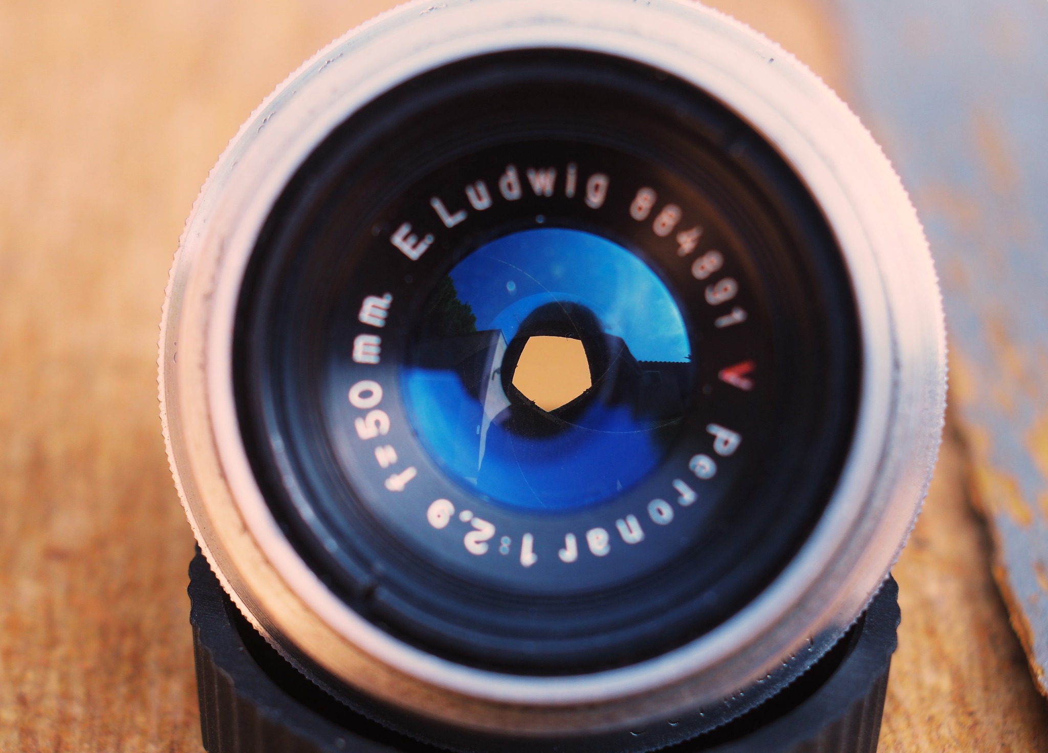 Ludwig Meritar 50mm f/2.9 lens review