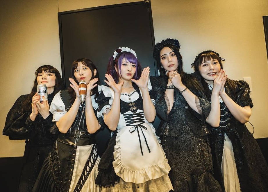 Bandmaid's 10th anniversary tour final show live stream