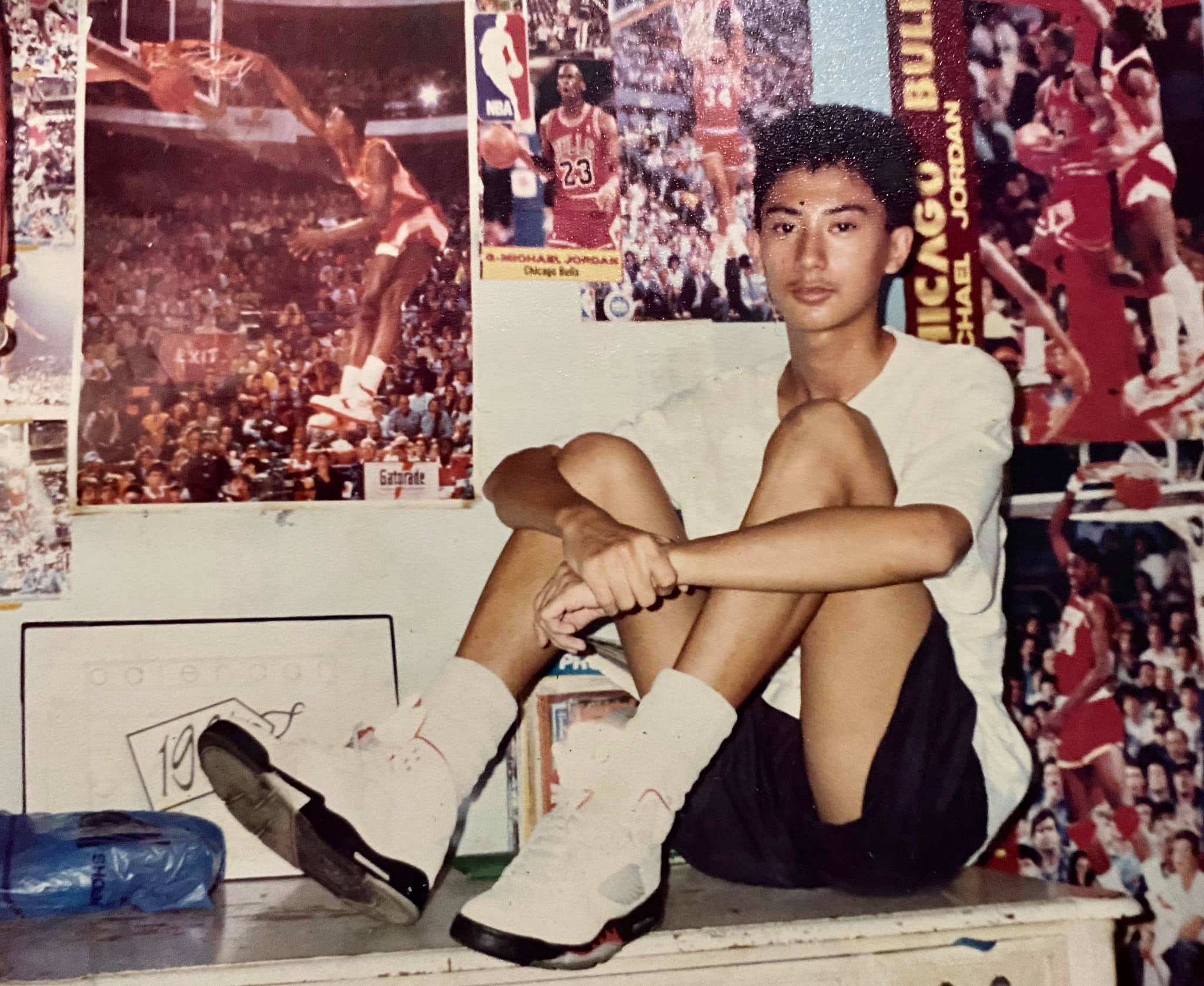 Jordan rocking the 5s, 1990. ?