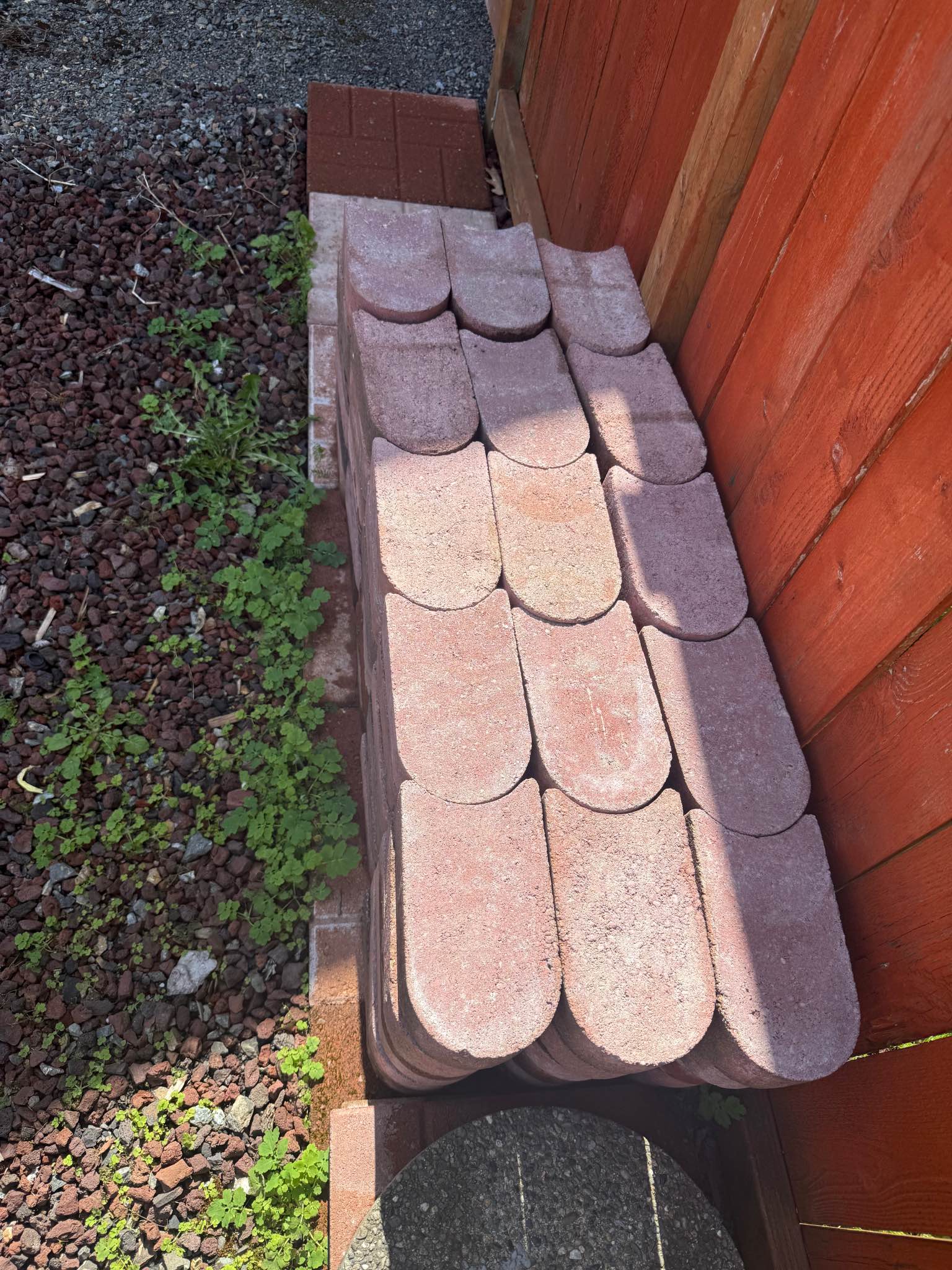 Edgestone 8 in. x 2.75 in. x 5 in. Red Concrete Edging - Landscaping ...