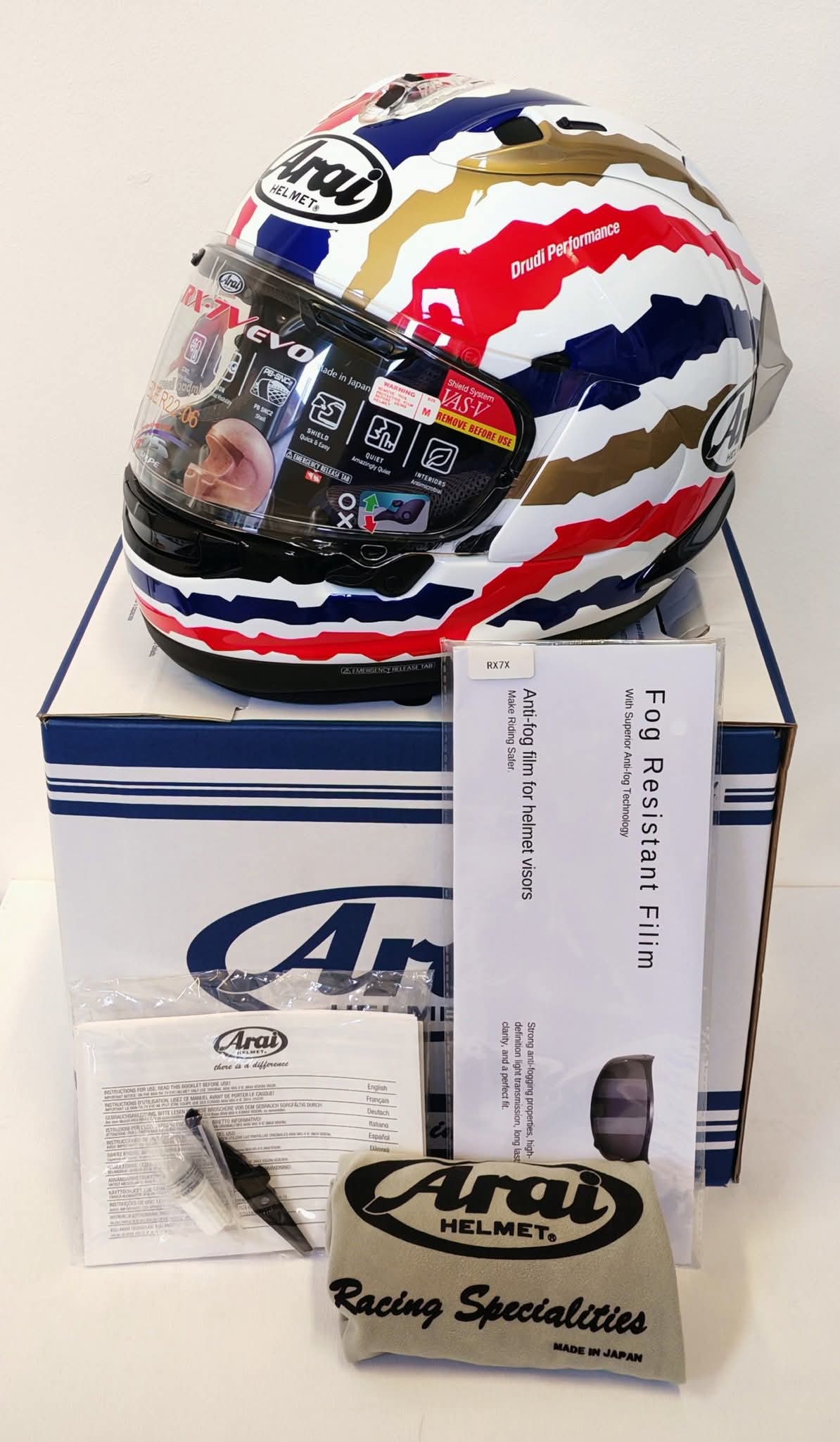 f-7 football helmets Schutt Youth F7 Air Molded Gloss White Helmet S 20000 Reel Lock system that locks Suspension:Front Suspension (UPGRADE +$54.00) Btwin 500 Helmet Btwin