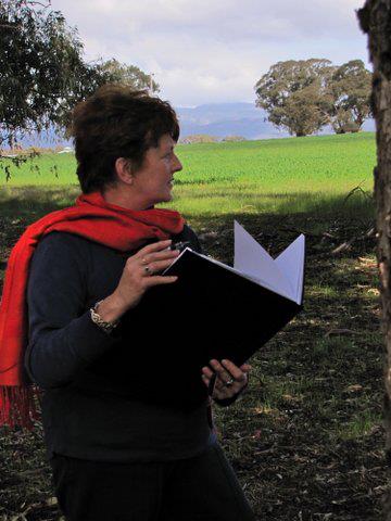 Helen Leach, Artist & Illustrator