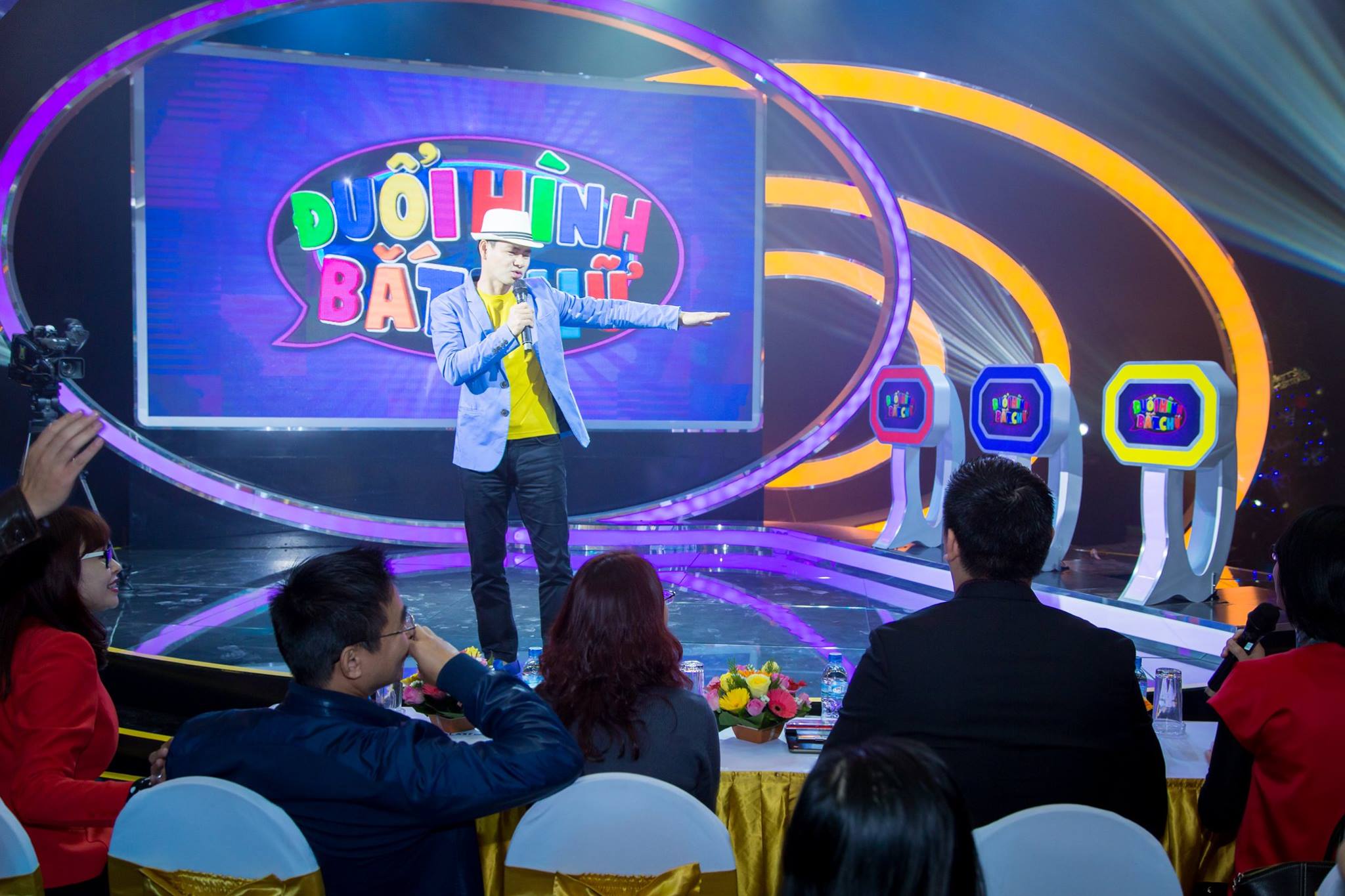 Đuổi Hình Bắt Chữ - THÔNG CÁO BÁO CHÍ RA MẮT PHIÊN BẢN MỚI GAMESHOW ...