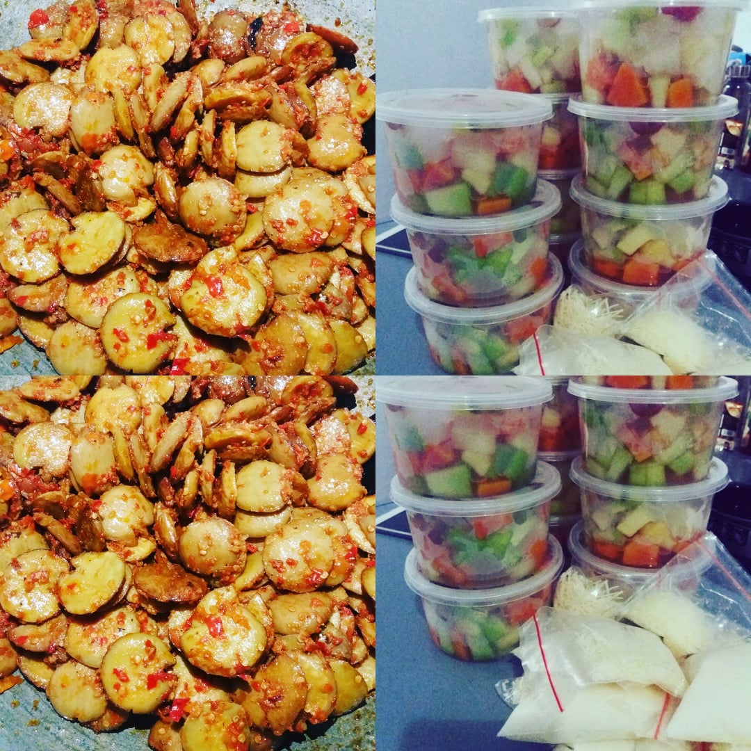 Bos cilik lagi sidik sidak kandang! Pastiin para ayam pada bertelur ...