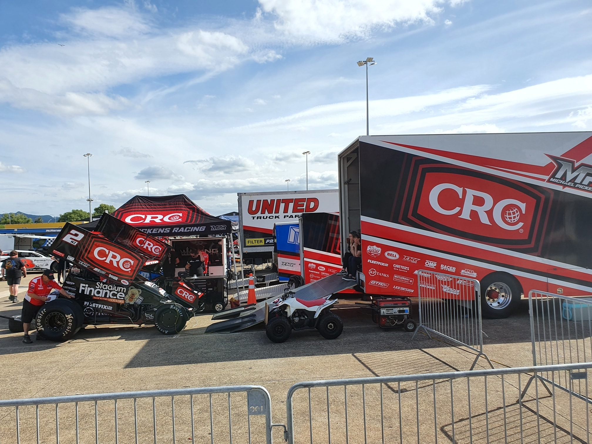 Michael Pickens - Sprint Car Midget Ready for racing!...