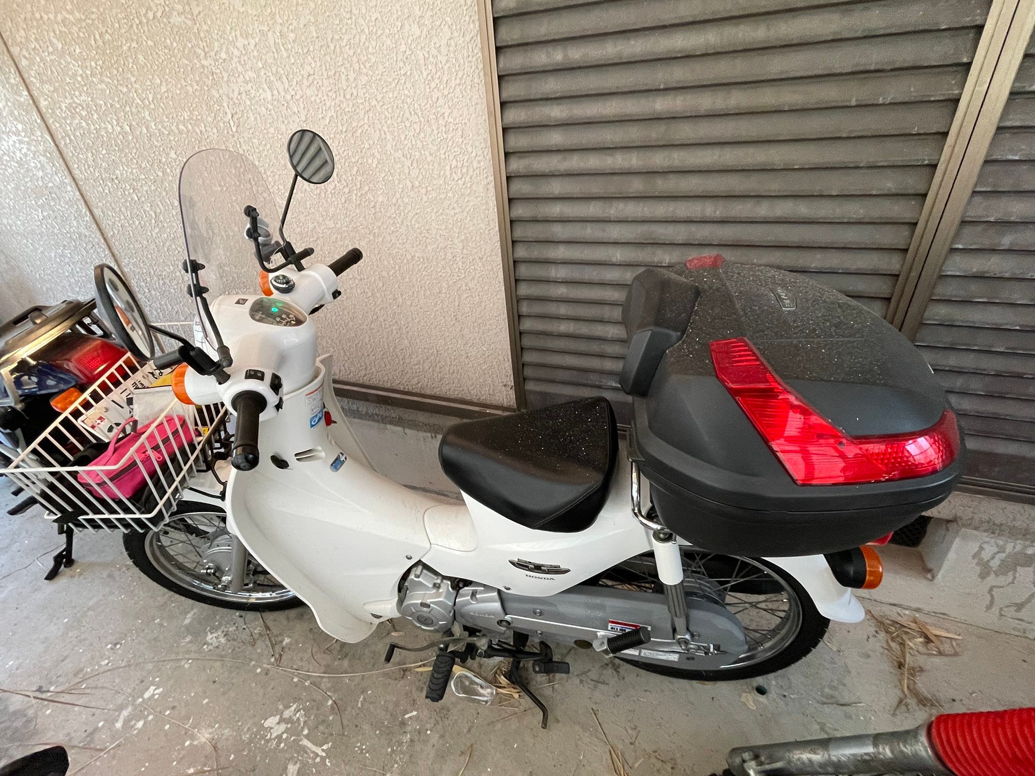 春先の乗り出しに備えて2011年式スーパーカブ110・JA07の発始動 