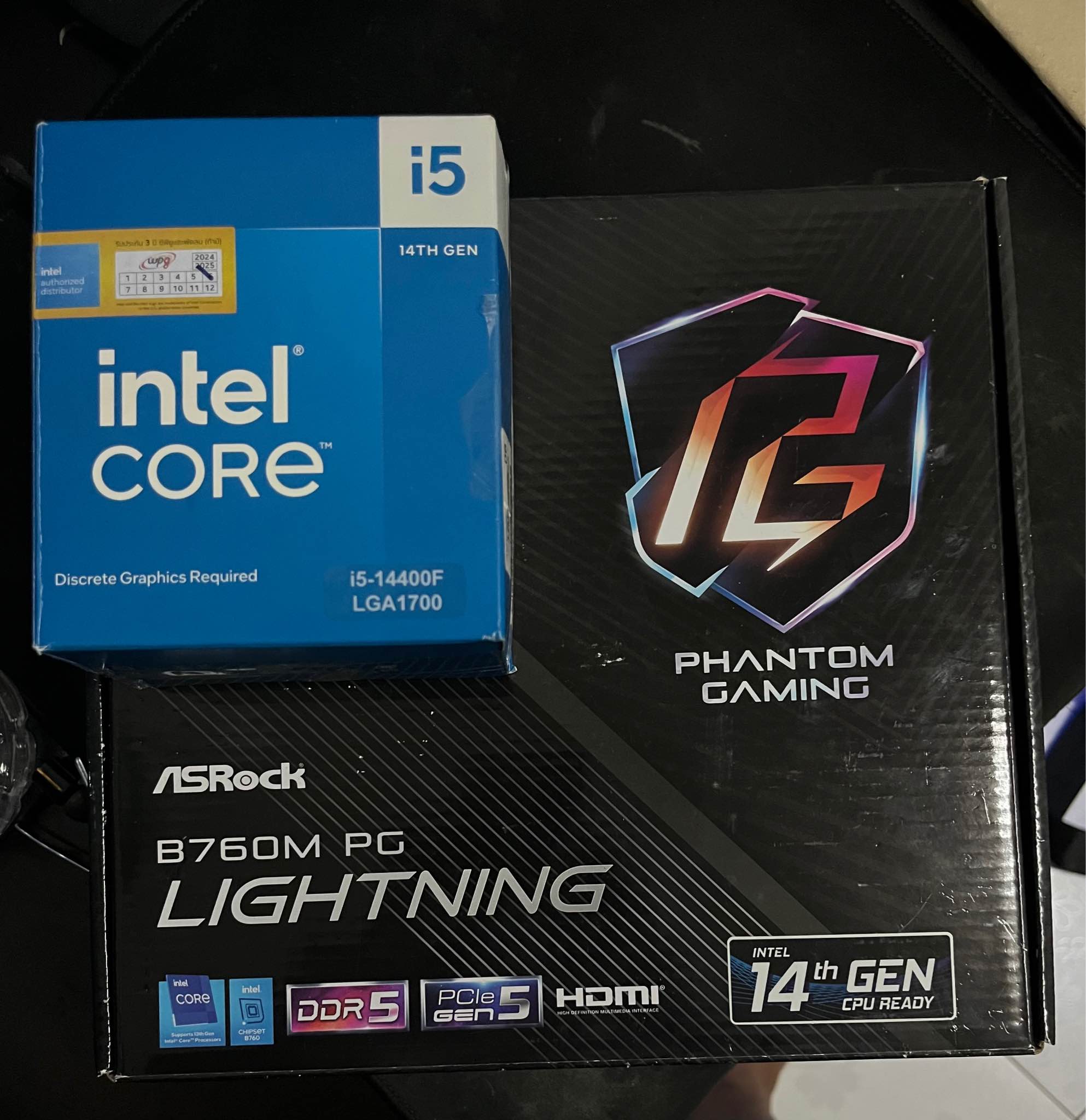 ขาย CPU + MB I5 14400f+B760m pg lightning Asrock ประกัน 2 ปีกว่า 