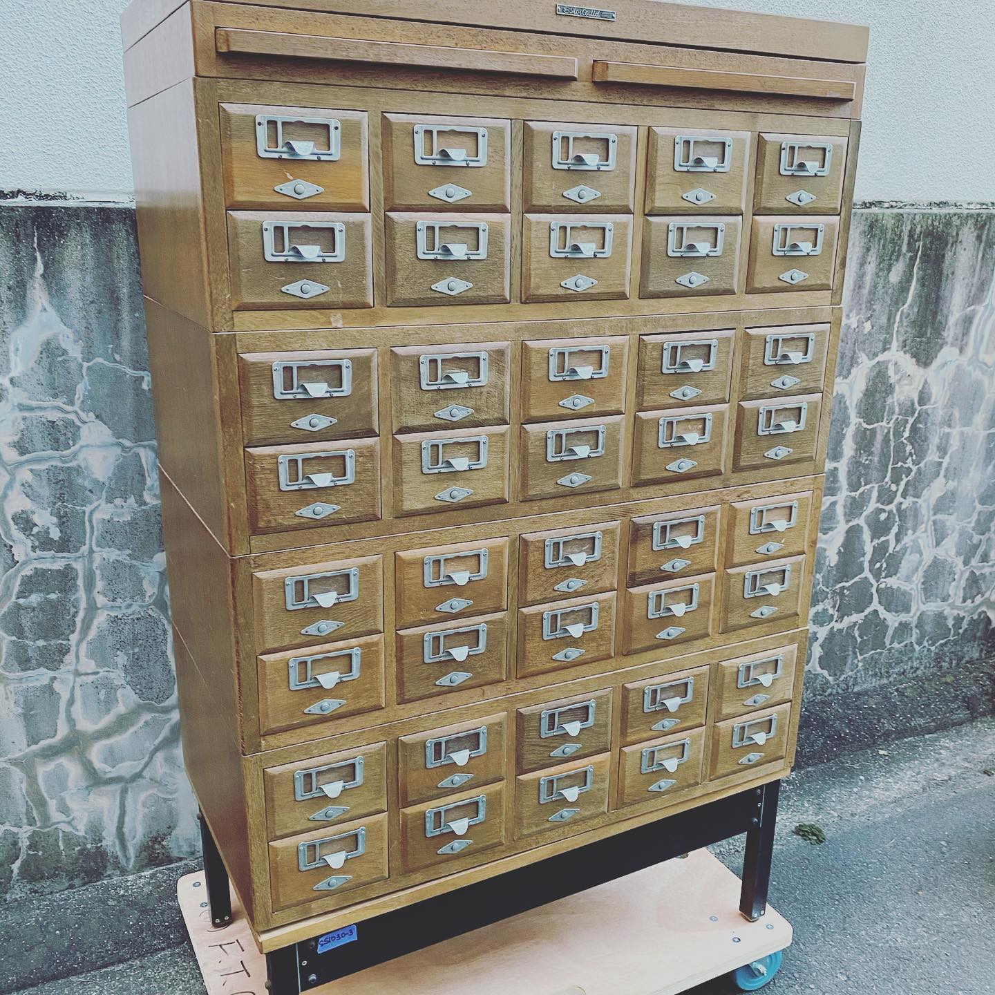リサイクルショップ - 引出しいっぱいの図書カードケースが入荷しま 