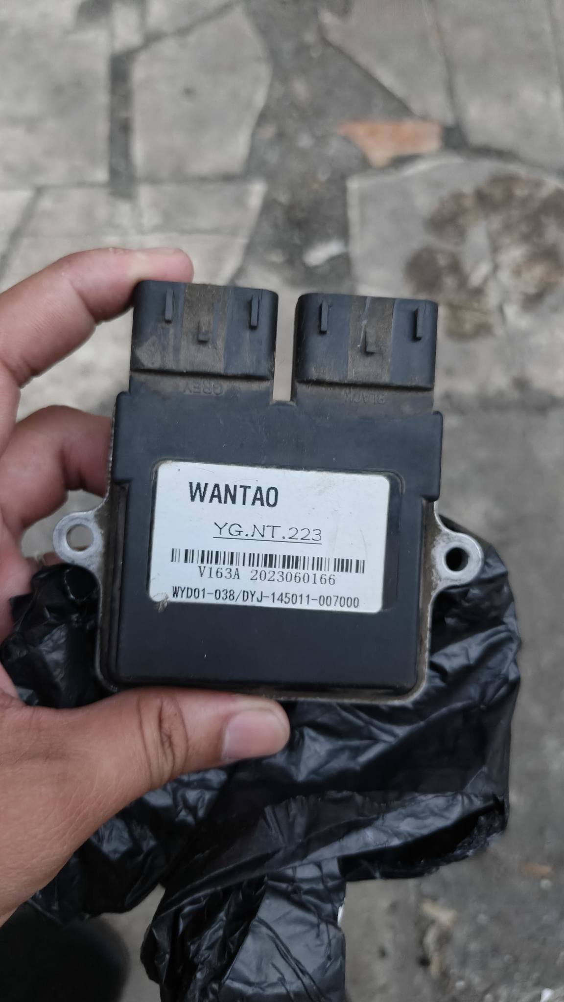 Rusi Classic 250i FI motorcycle parts for sale
