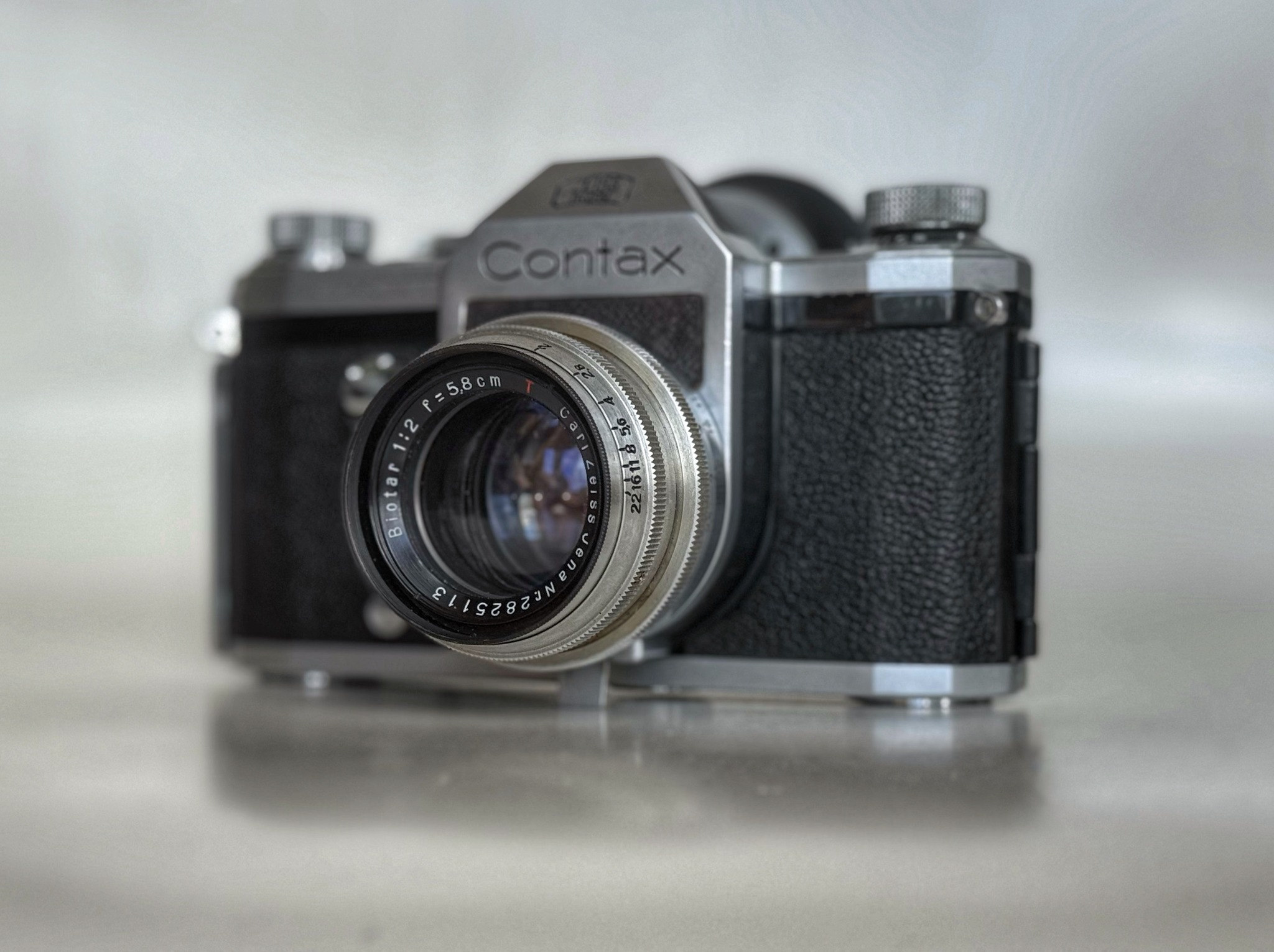 Yashica/Contax Zeiss Lenses Dealer Notebook Pages You can view