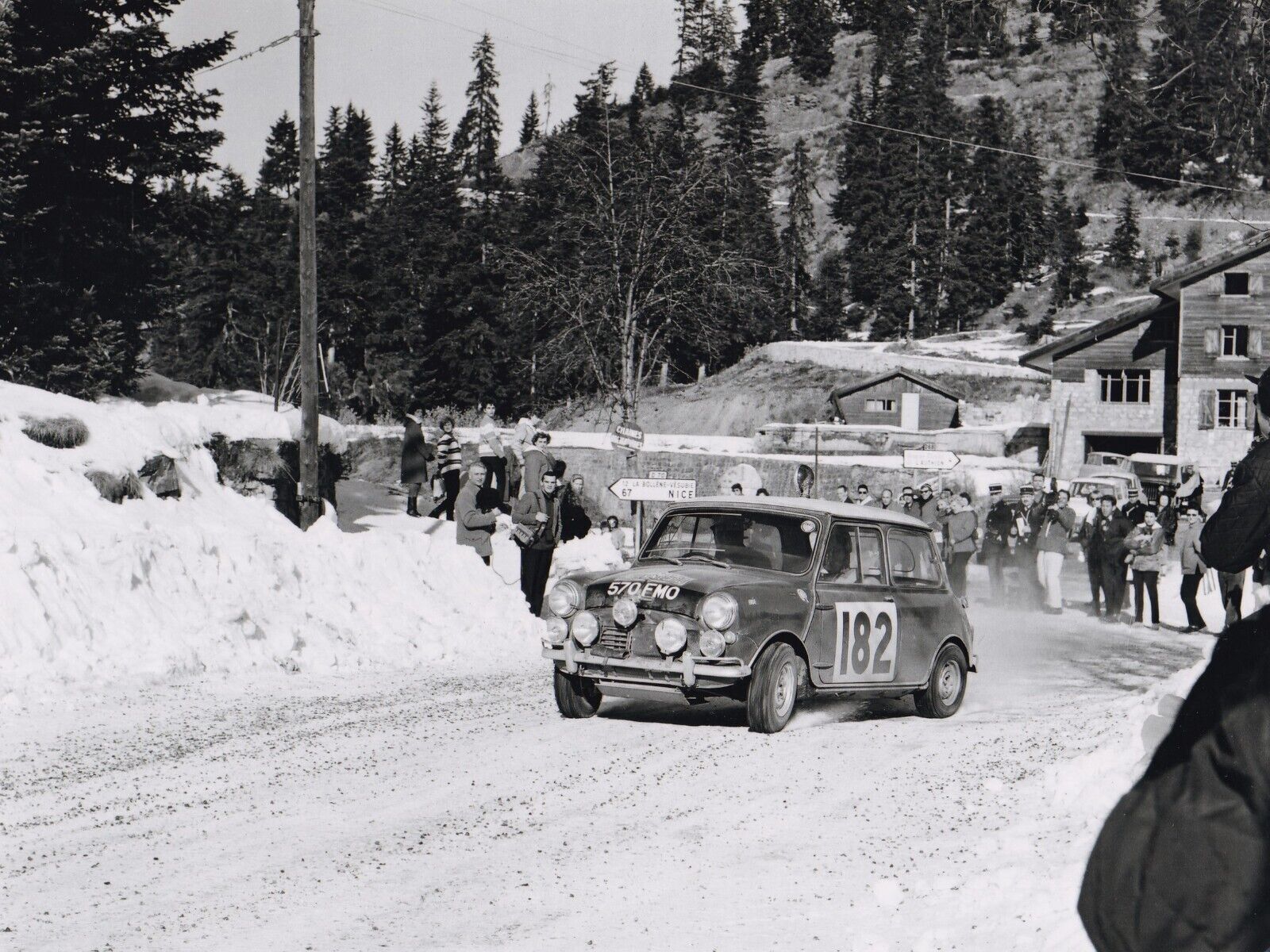 Rallye Monte Carlo 1964 T.Mäkinen / P.Vanson Mini Cooper S 4th place