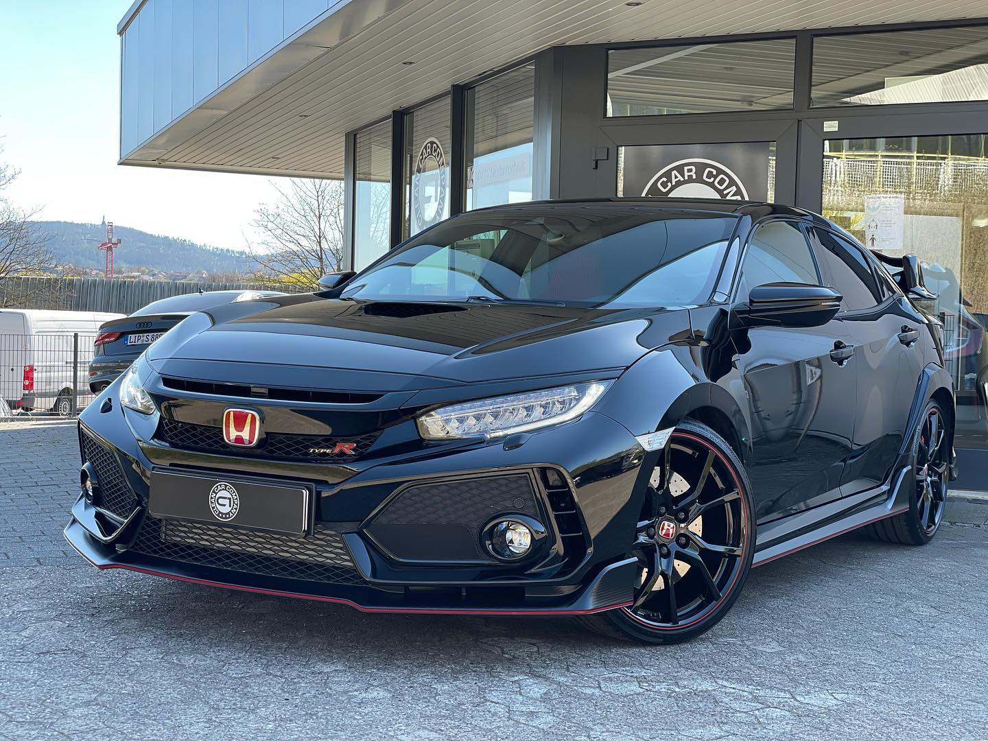 CleanCarCompany - ⁣⁣⁣Honda Civic Type R ⠀⠀⠀⠀⠀⠀ ⠀⠀ 2017...