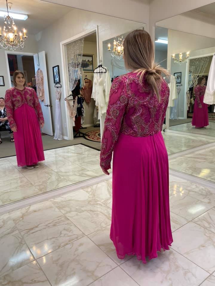 lace v neck long sleeve wedding dress Applique Floral Embroidered Category:Womens > Dress Shoes Prom Dress Dress Resale Size:MOM-4XL Her signature low v