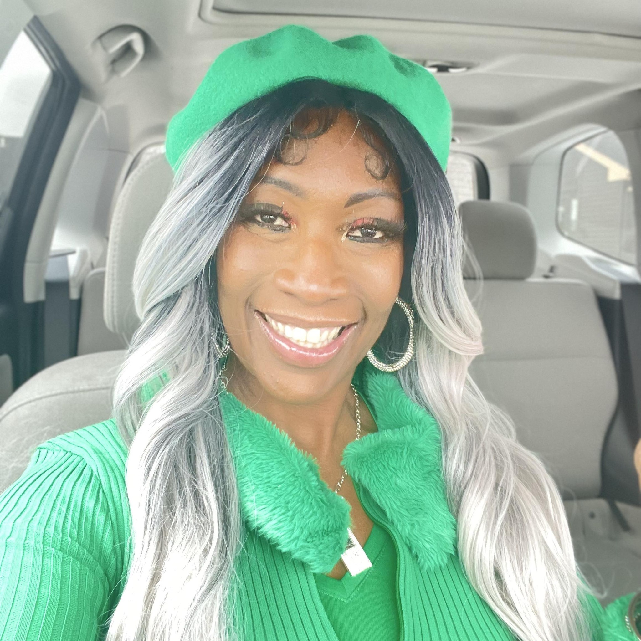 Fashion 101🔥 ️🤍 Anjanette Sewell