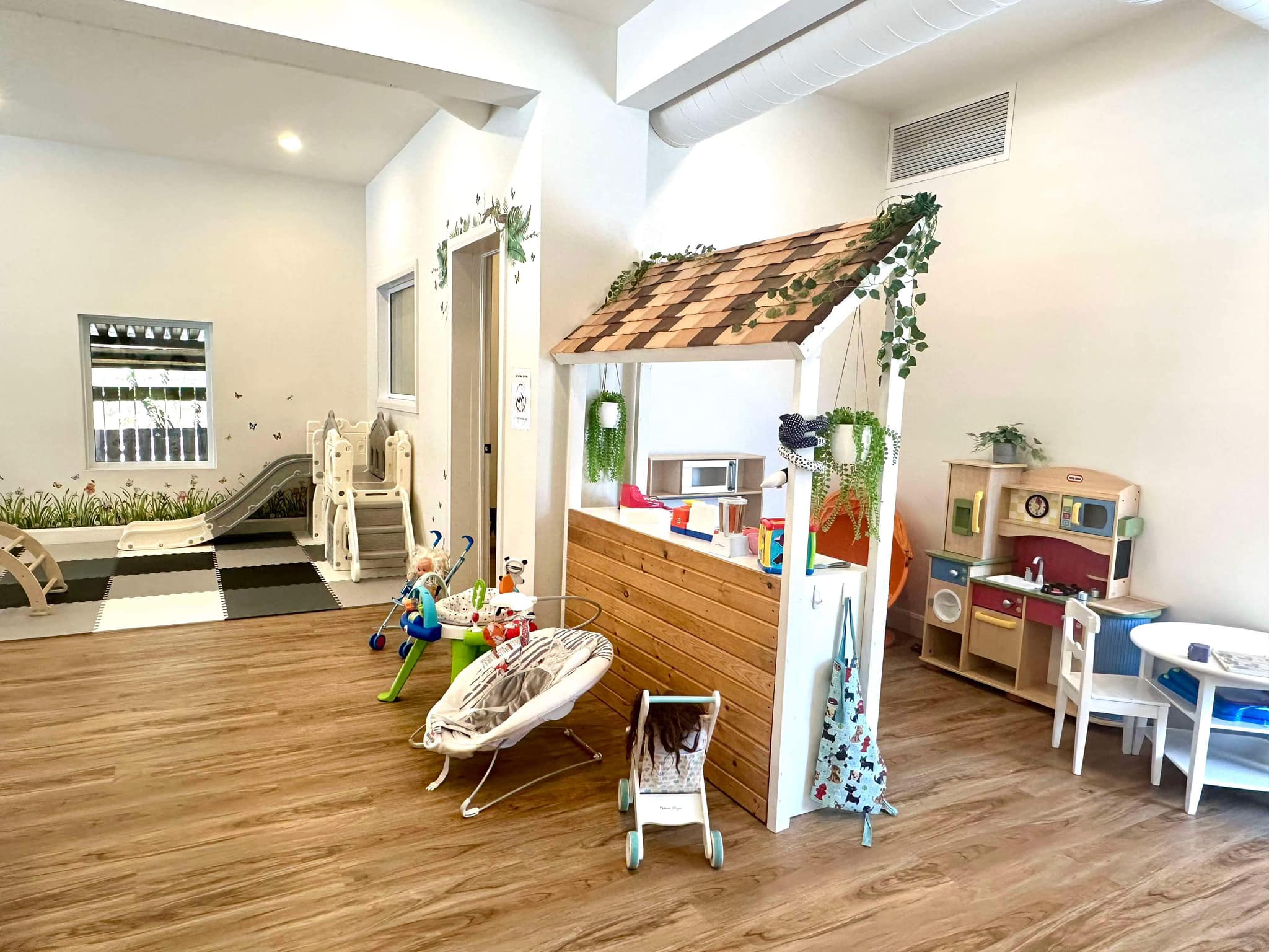 Espace Pauze: Café Familial/Family Café